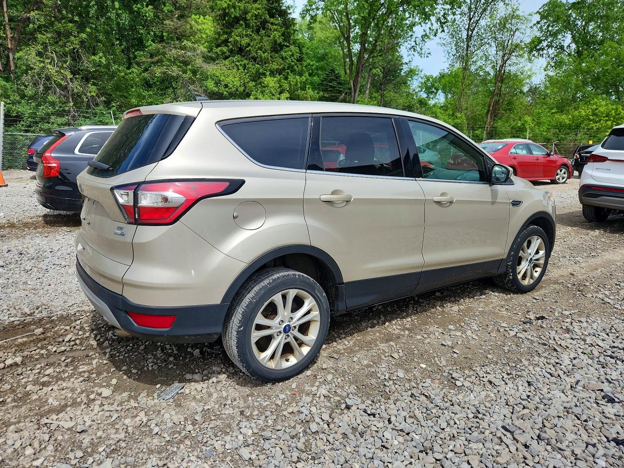 2017 FORD ESCAPE
