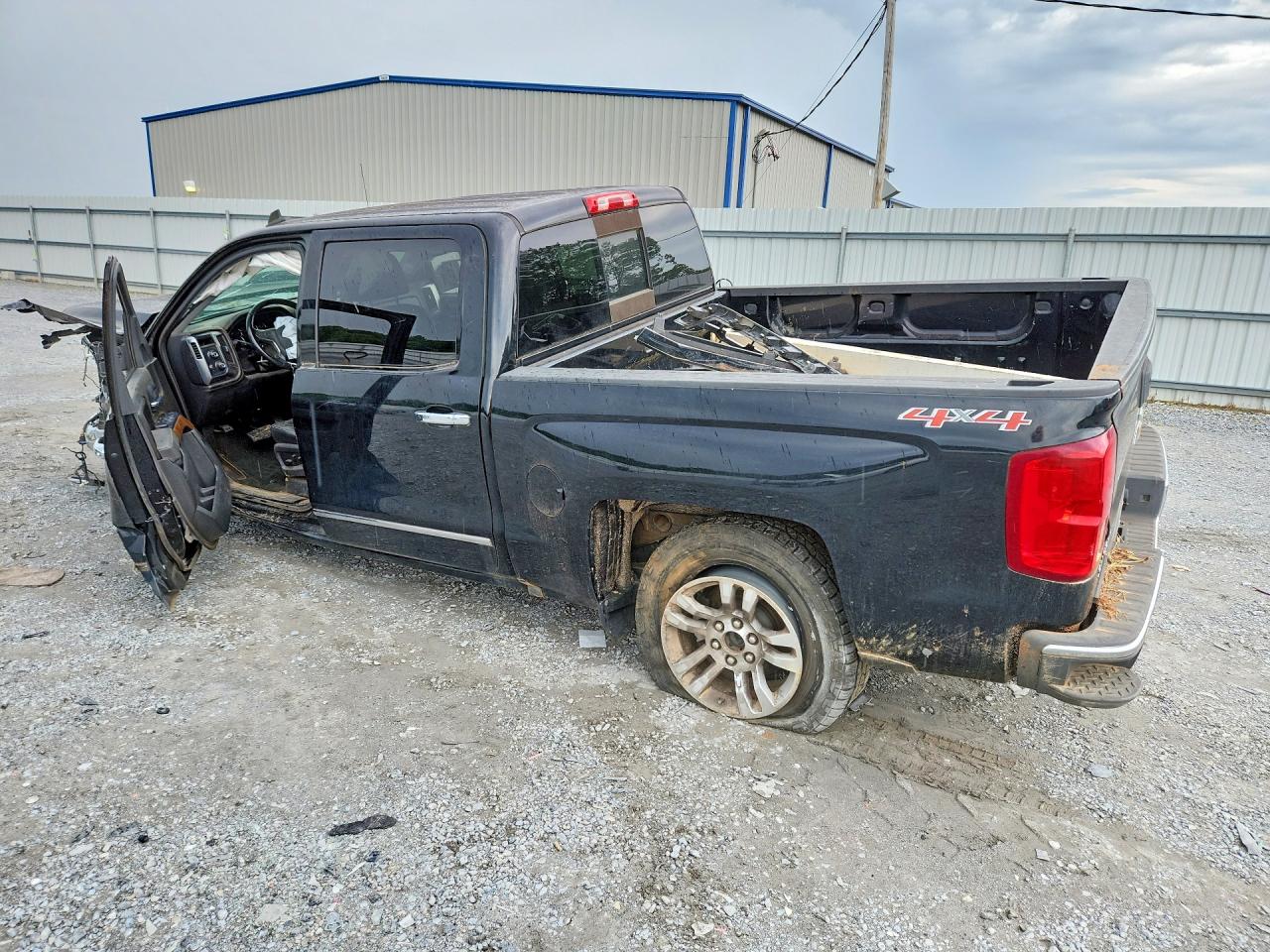 2017 CHEVROLET SILVERADO