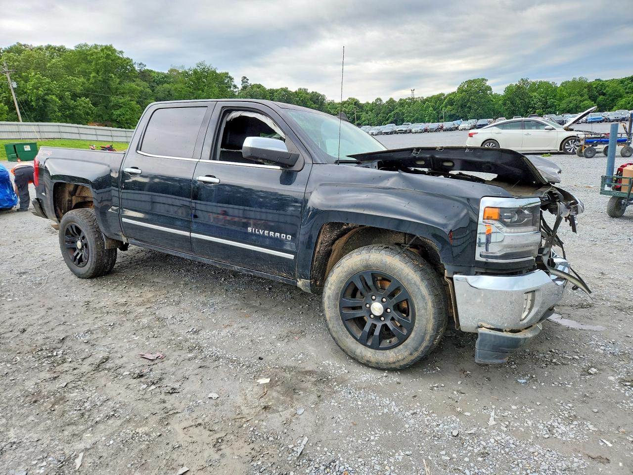 2017 CHEVROLET SILVERADO