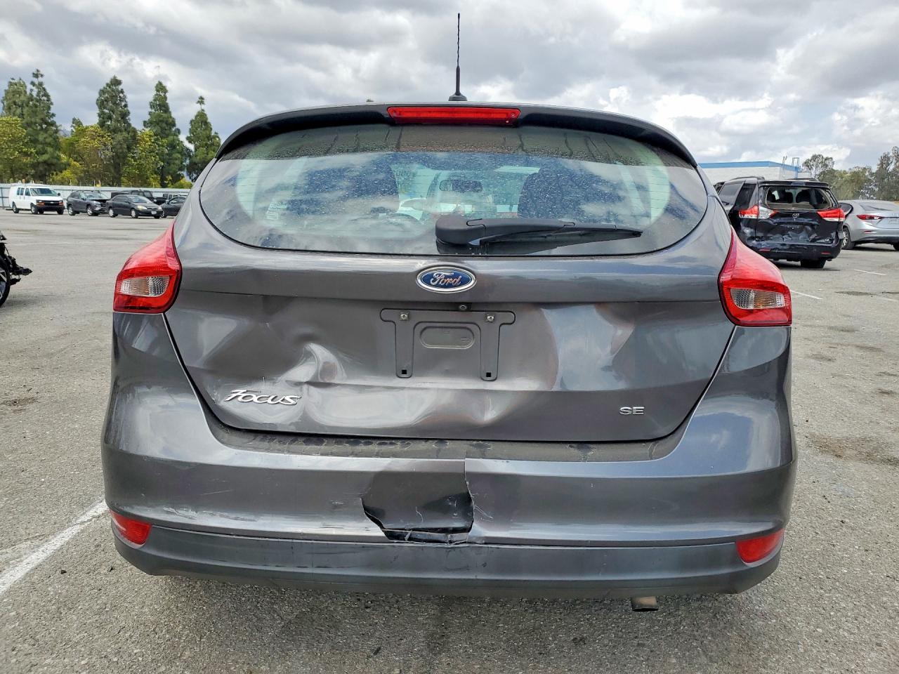 2016 FORD FOCUS
