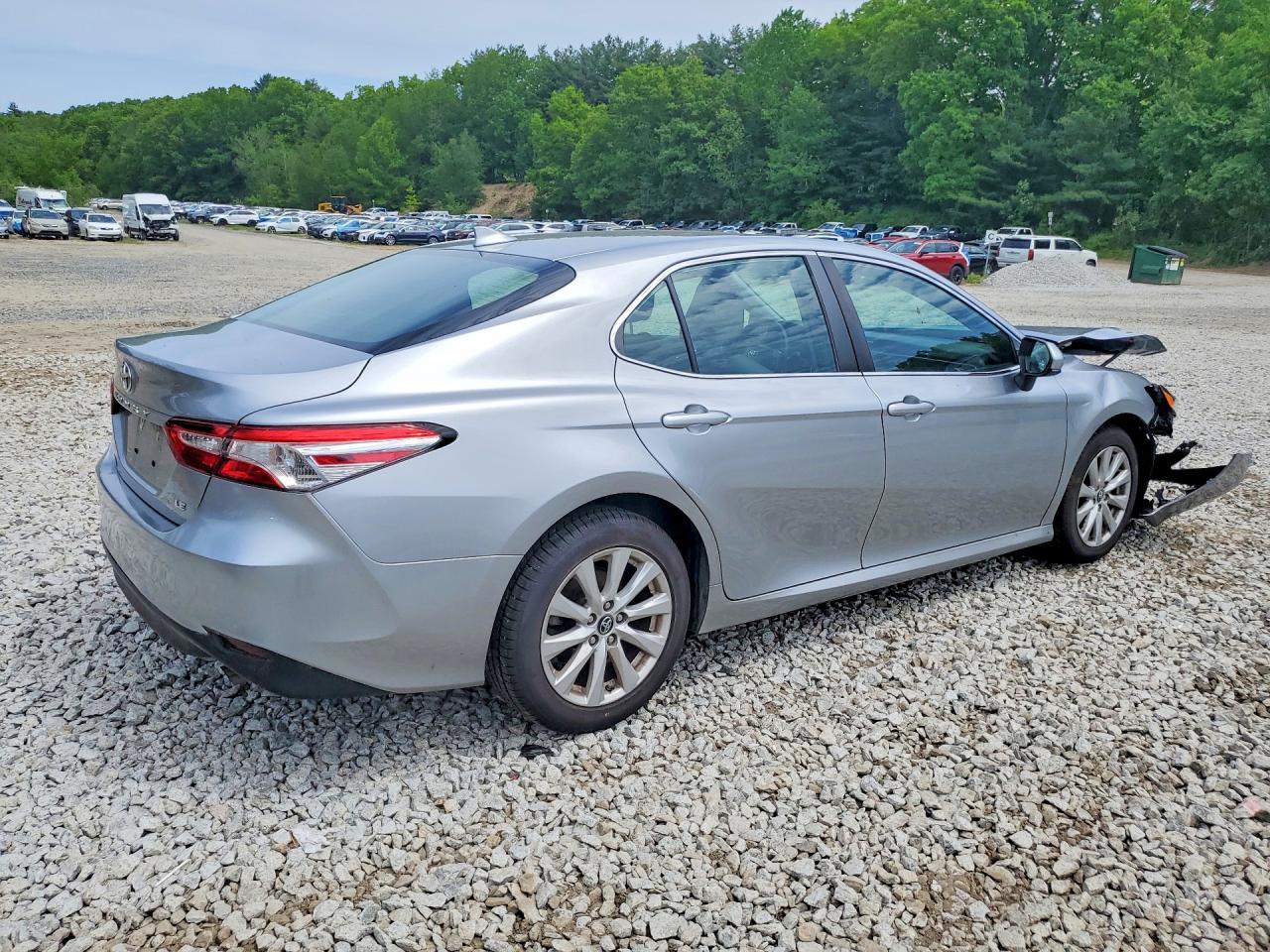 2019 TOYOTA CAMRY