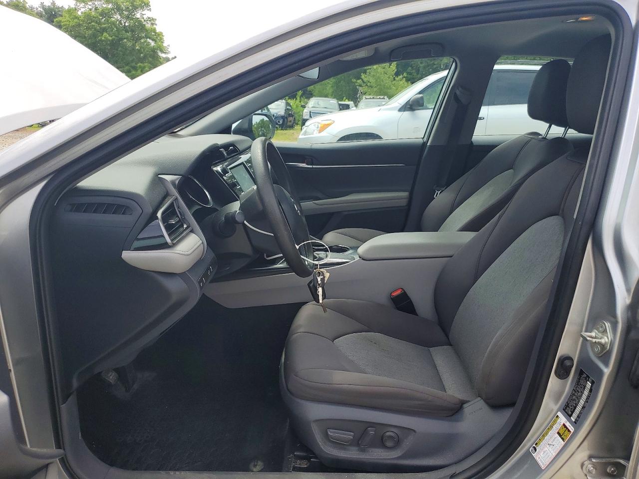 2019 TOYOTA CAMRY