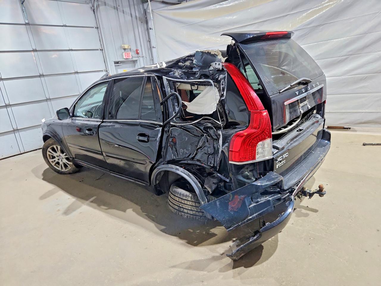 2014 VOLVO XC90
