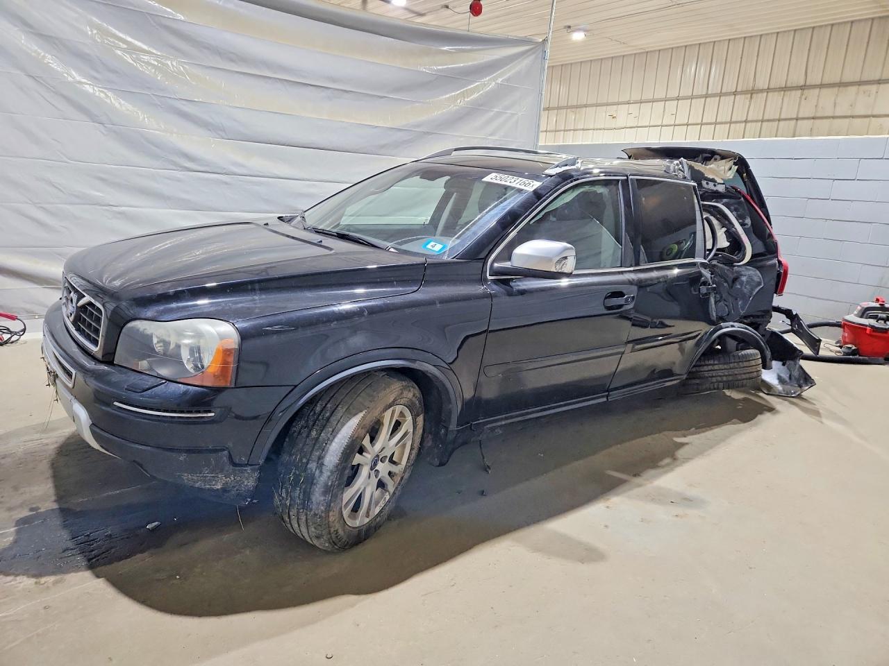2014 VOLVO XC90