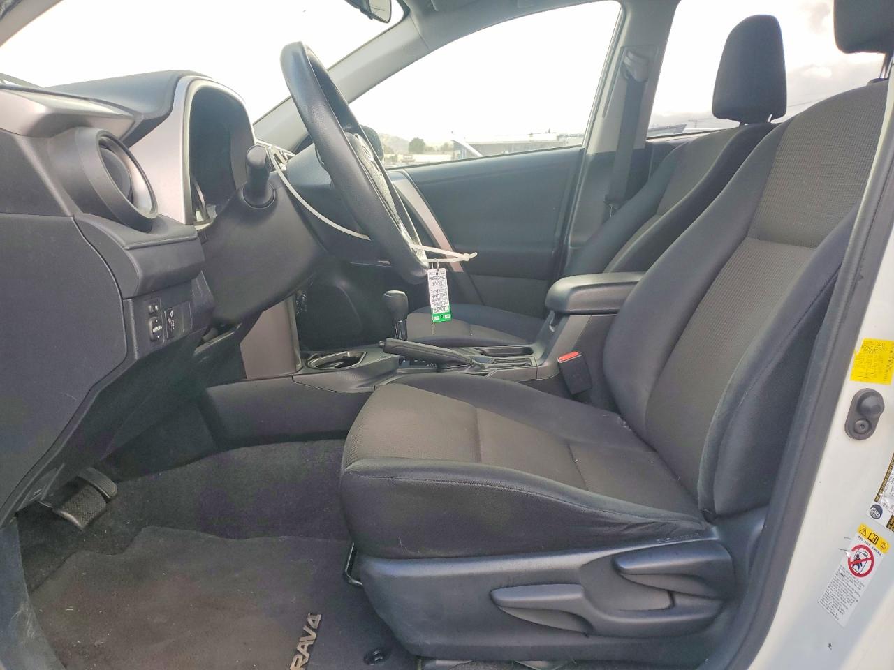 2016 TOYOTA RAV4