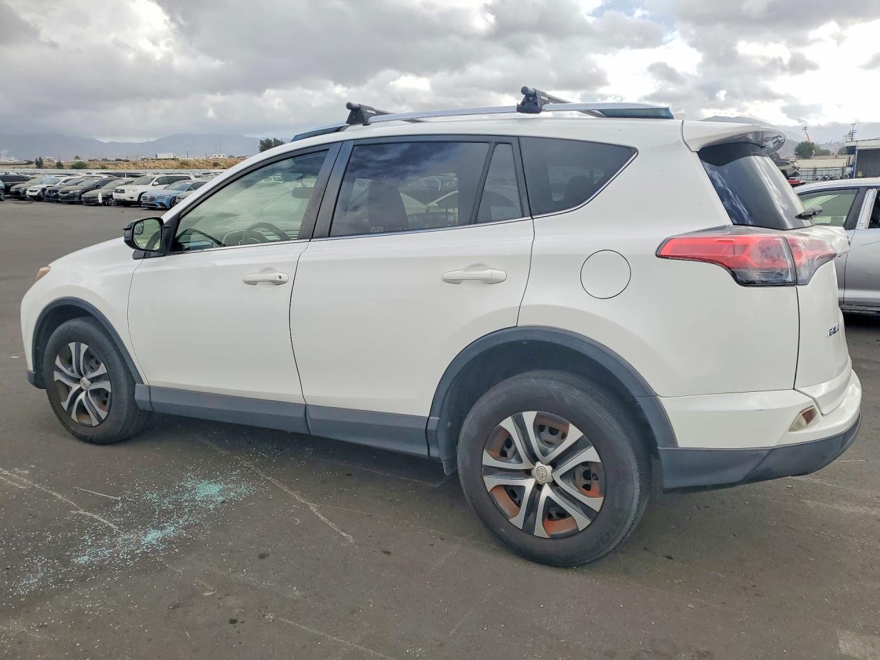 2016 TOYOTA RAV4