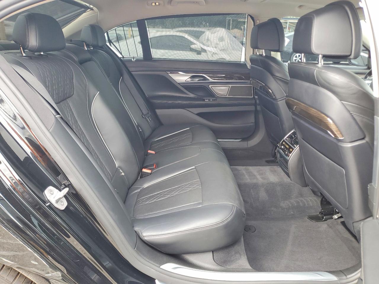 2016 BMW 7 SERIES