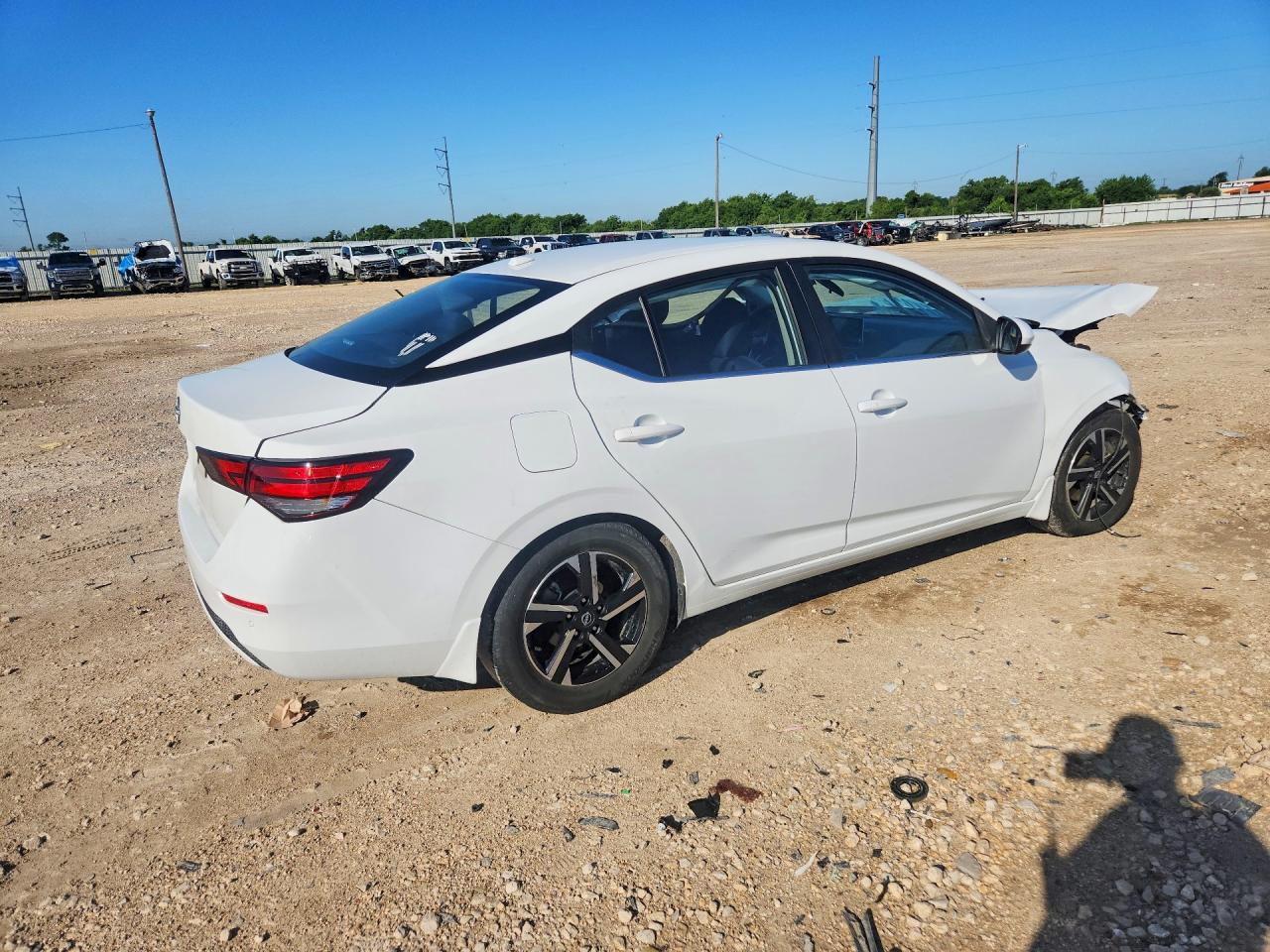 2025 NISSAN SENTRA