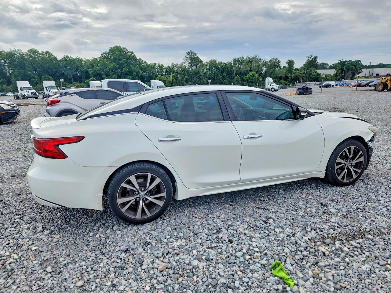 2016 NISSAN MAXIMA