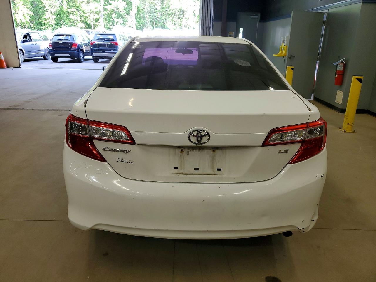 2012 TOYOTA CAMRY
