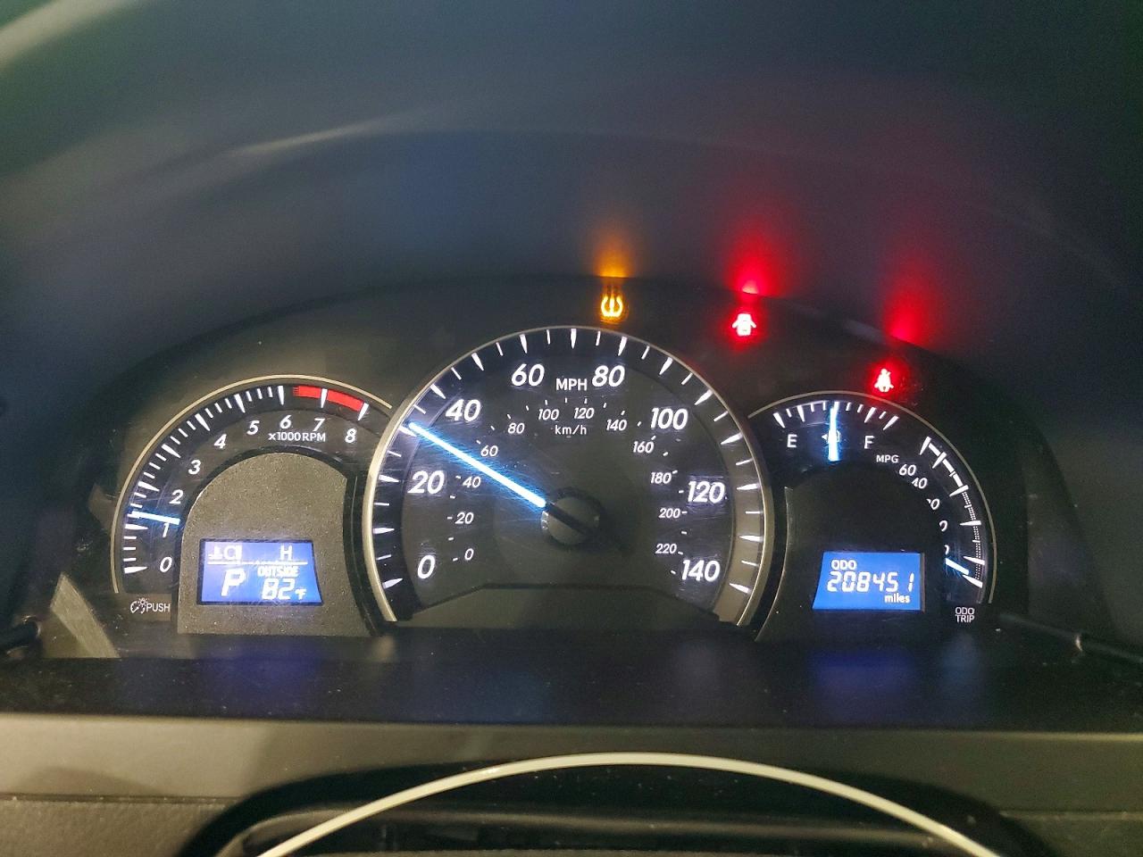 2012 TOYOTA CAMRY