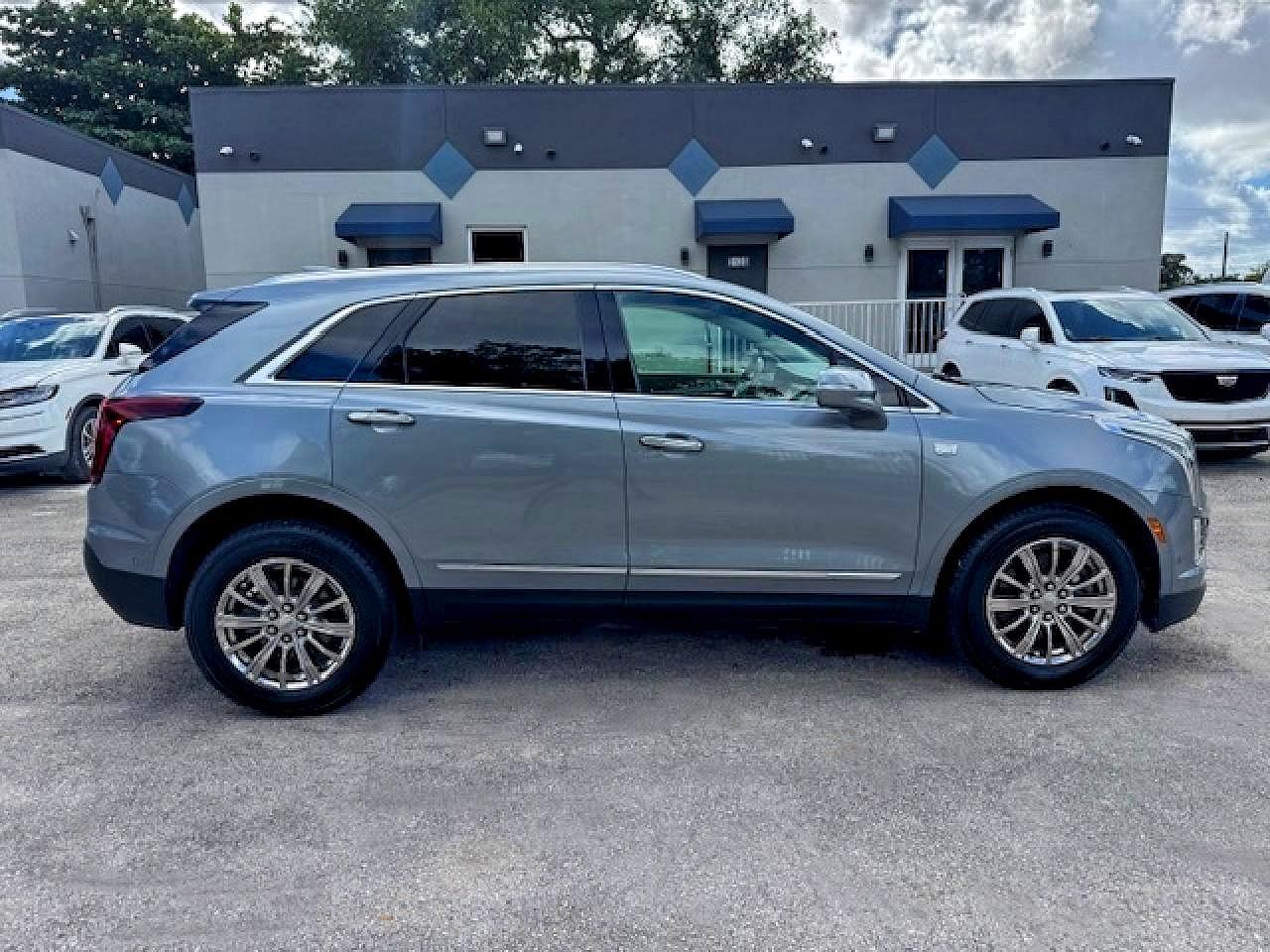 2020 CADILLAC XT5