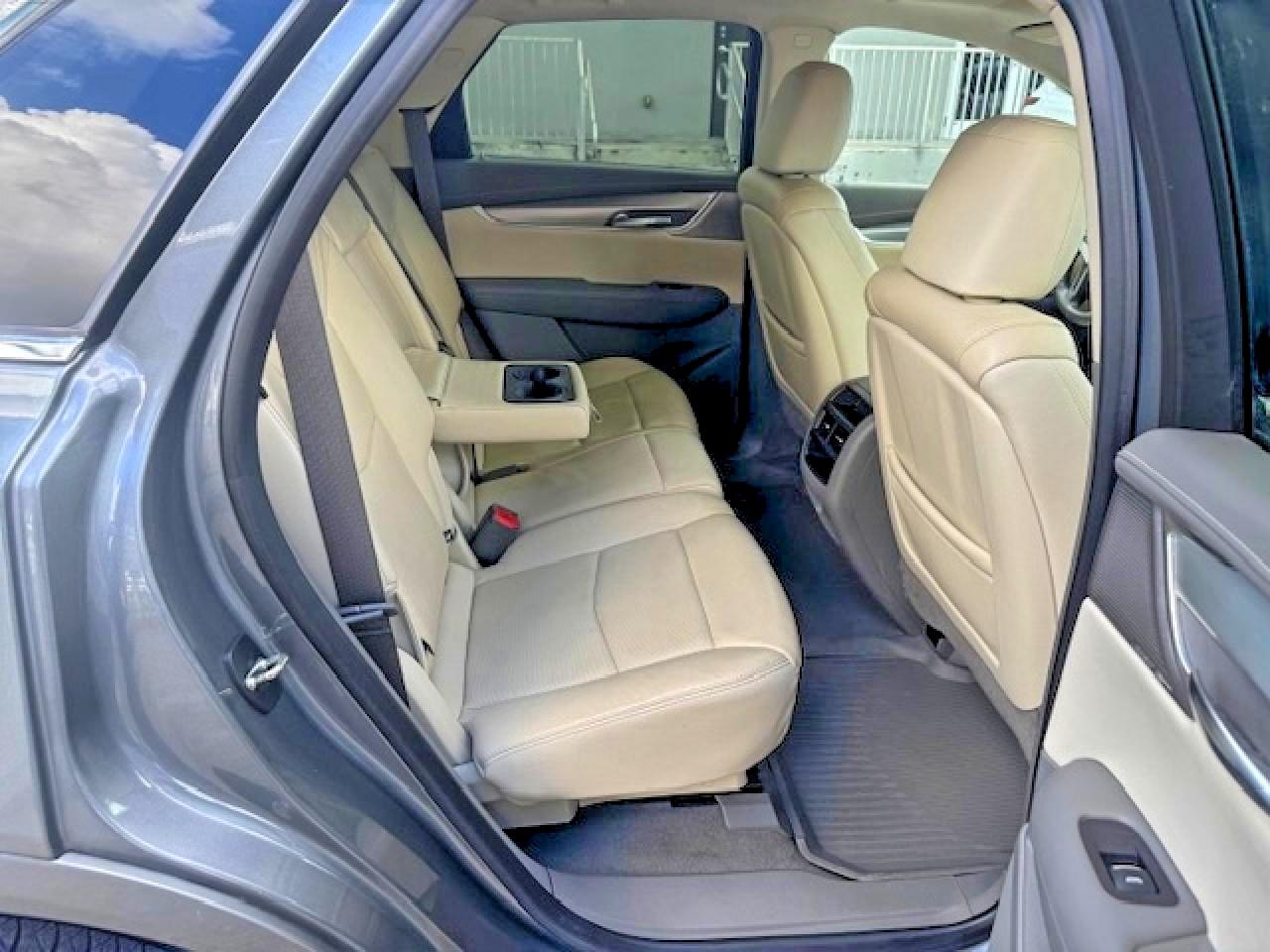 2020 CADILLAC XT5