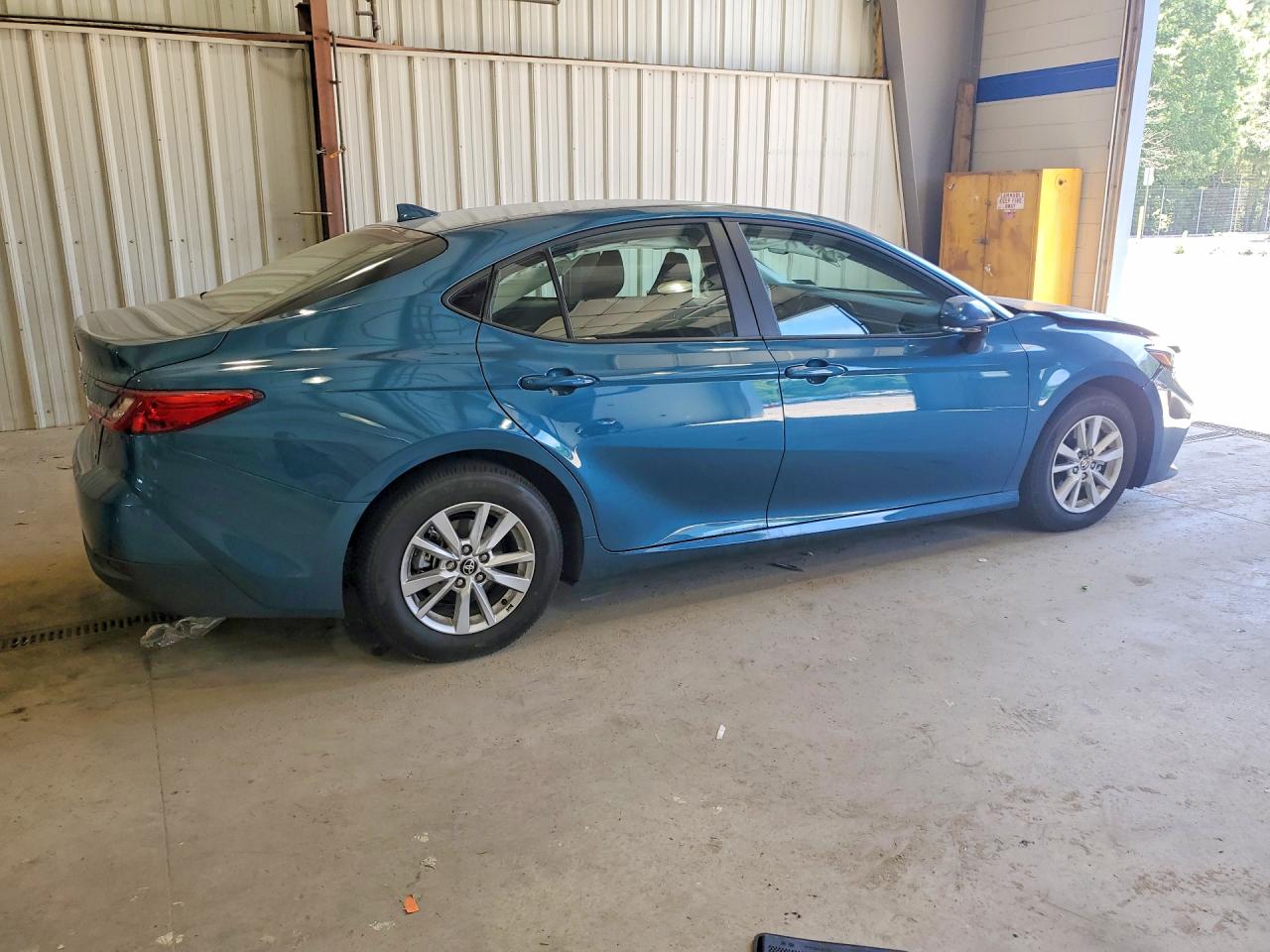 2026 TOYOTA CAMRY