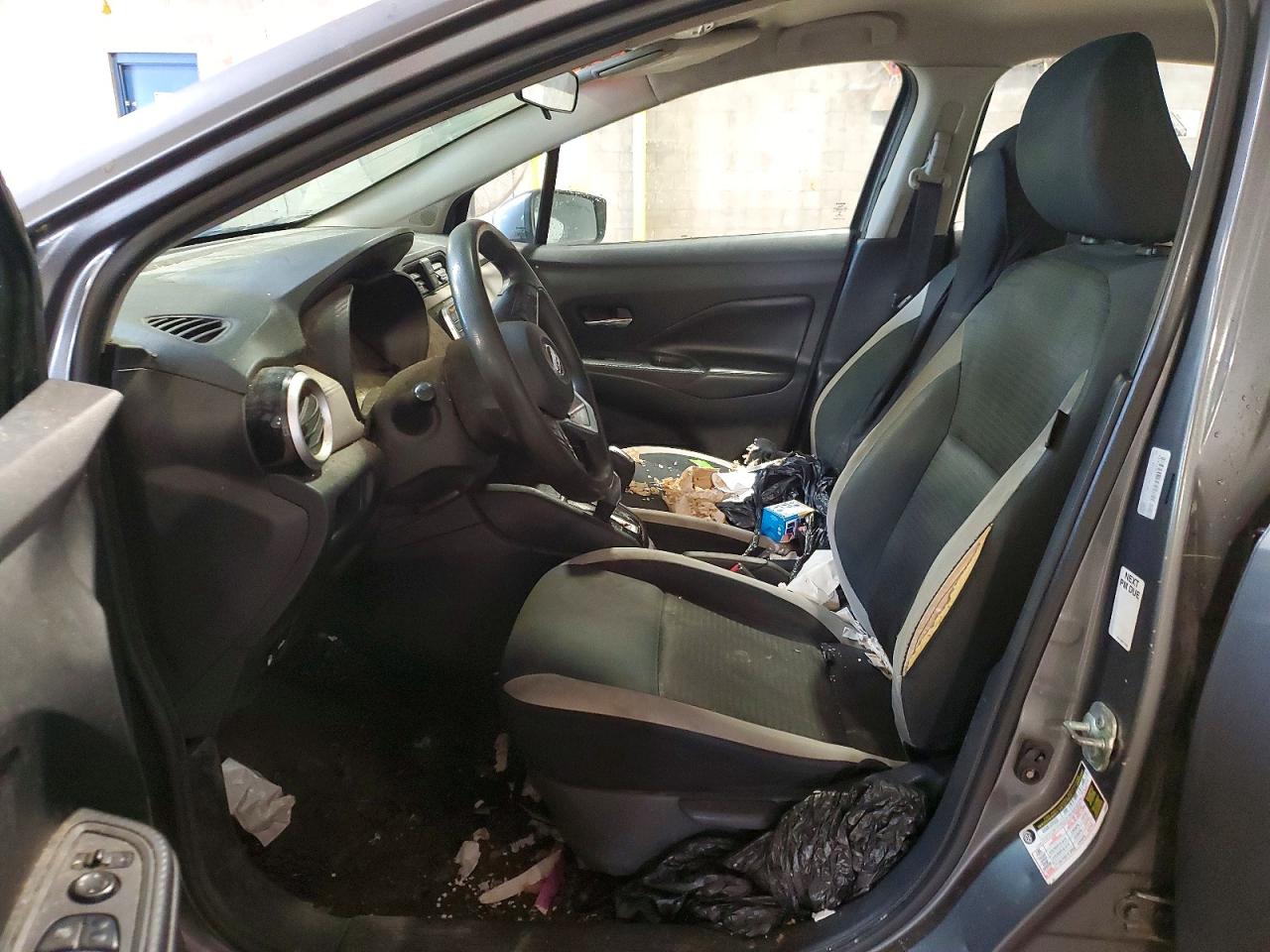 2020 NISSAN VERSA