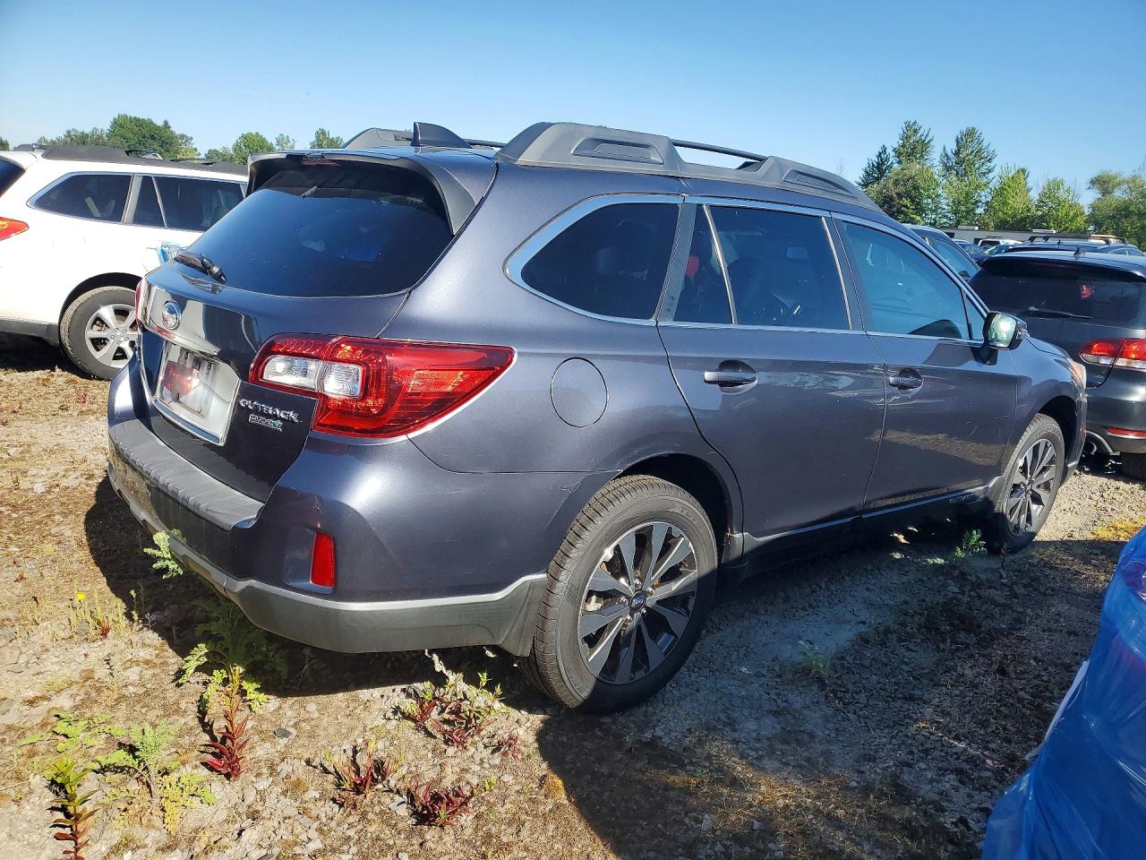 2016 SUBARU OUTBACK