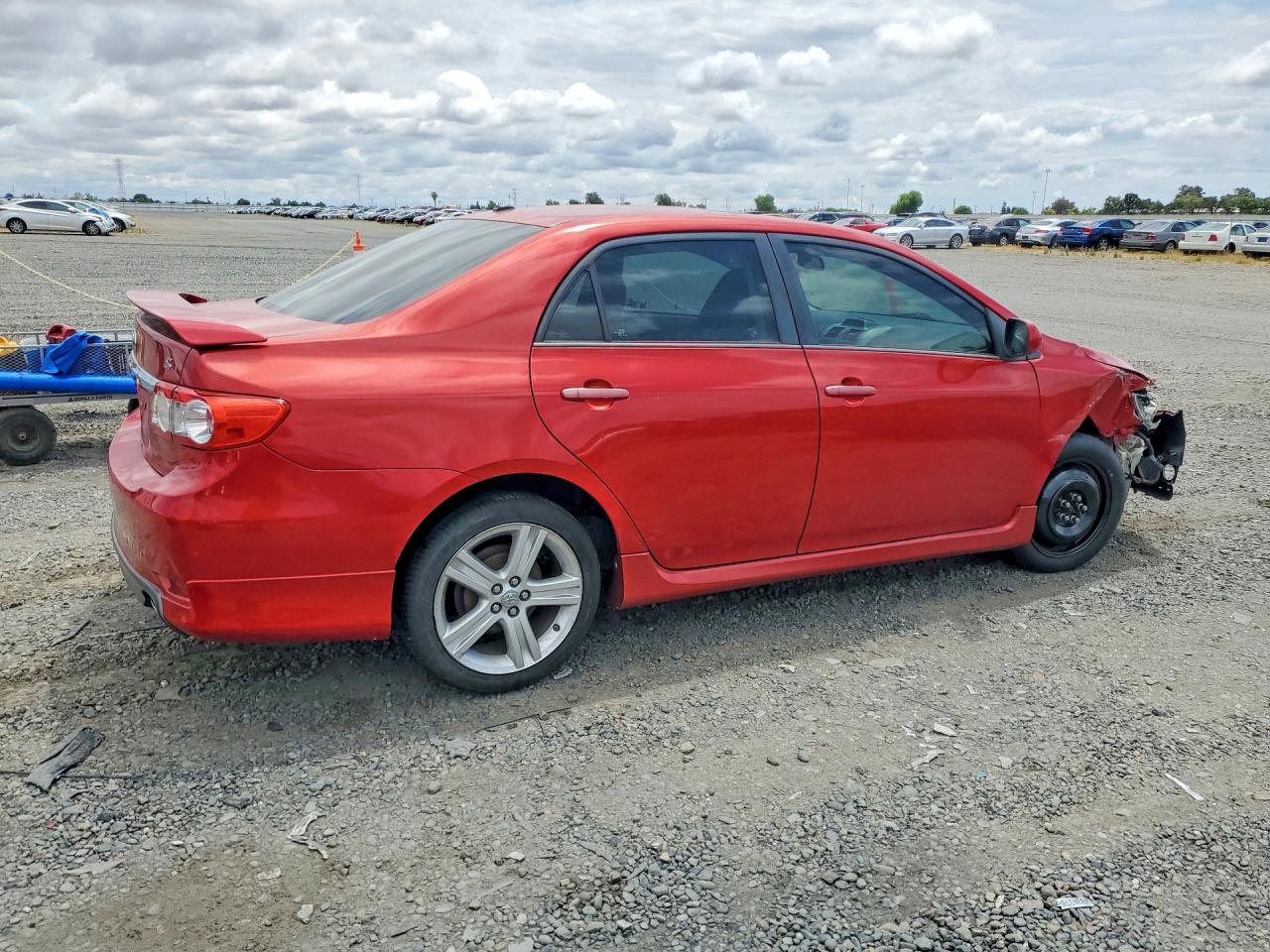 2013 TOYOTA COROLLA