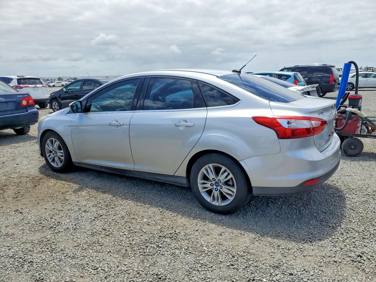 2012 FORD FOCUS