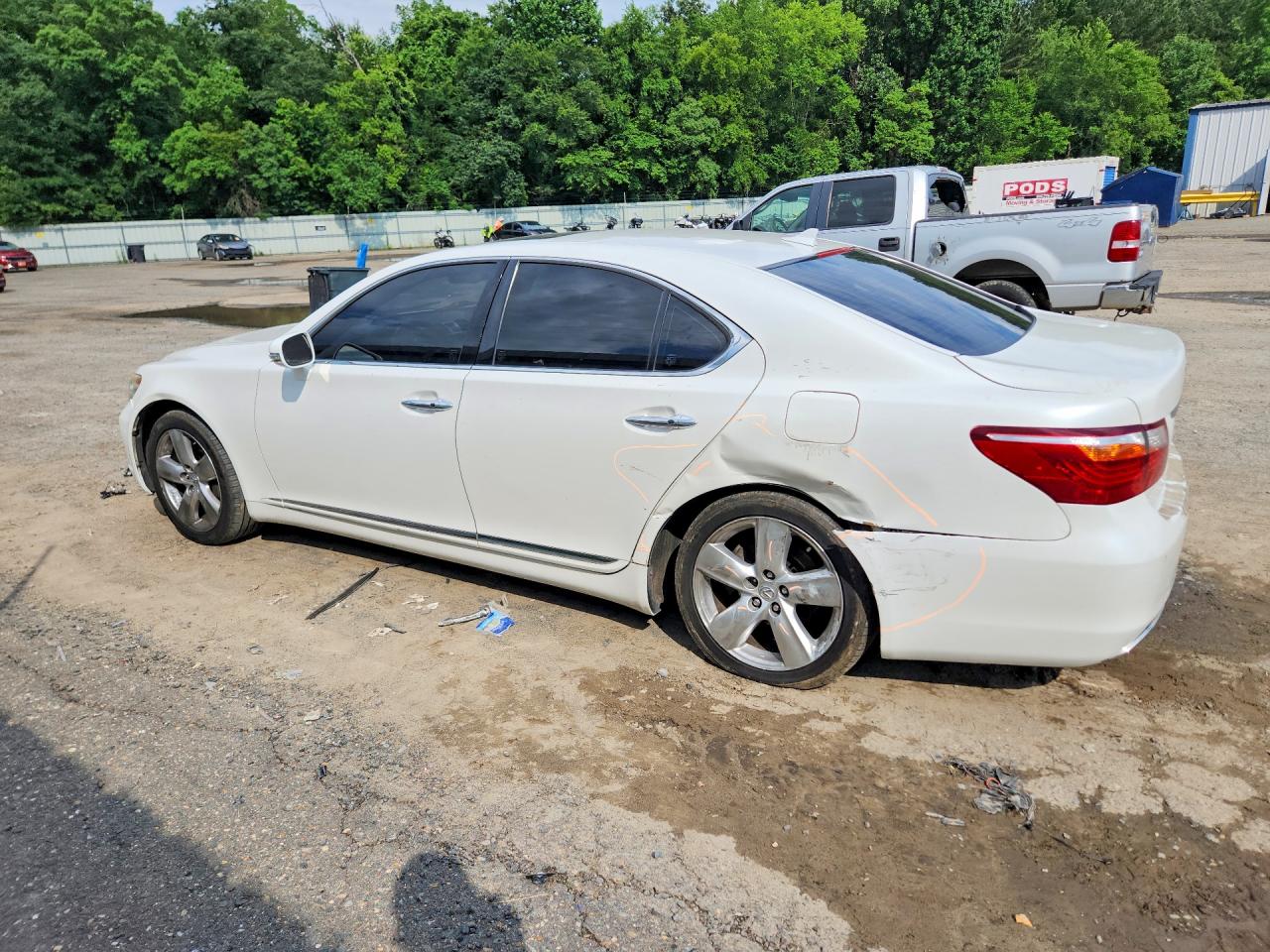 2011 LEXUS LS460