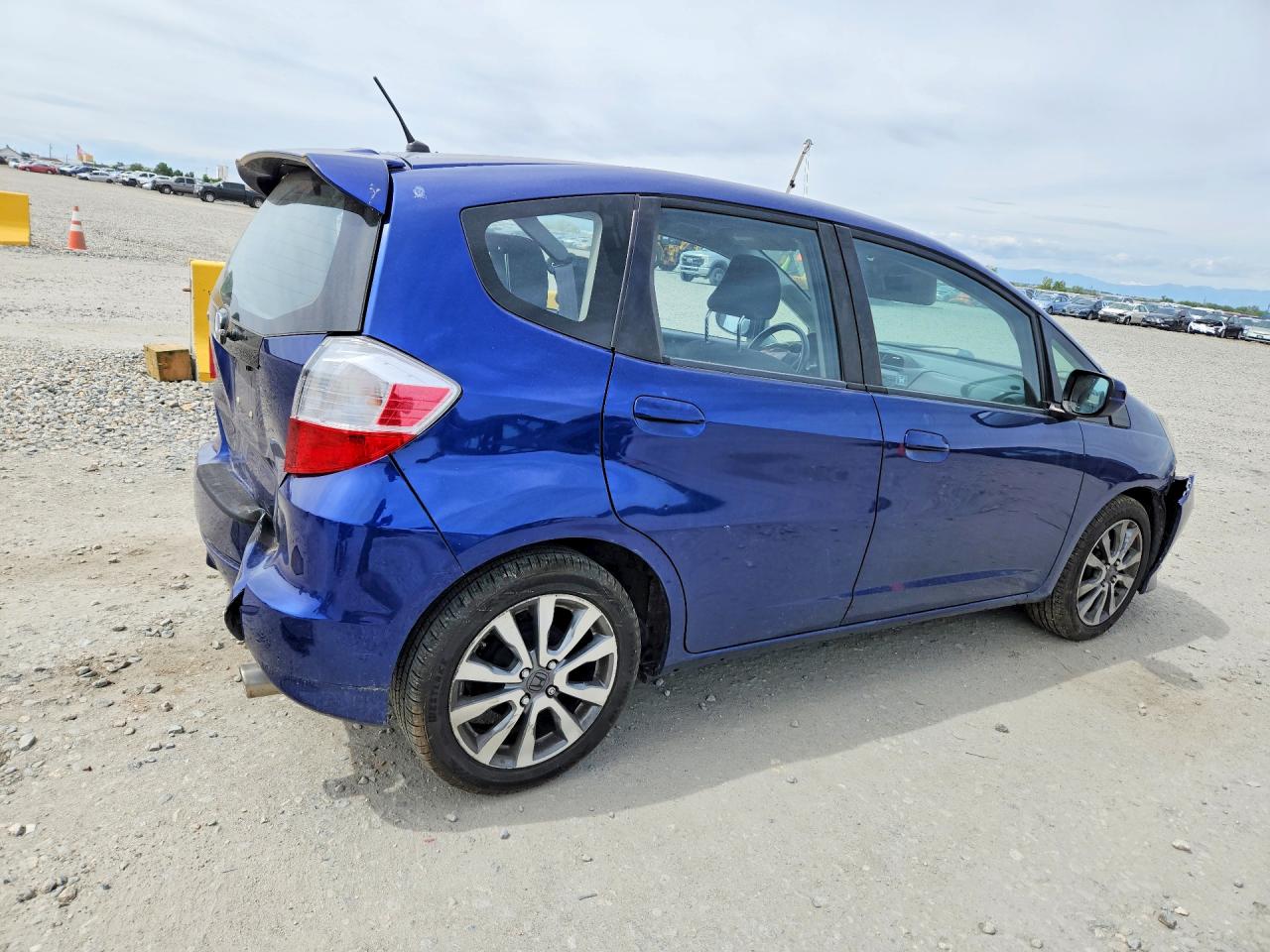 2012 HONDA FIT