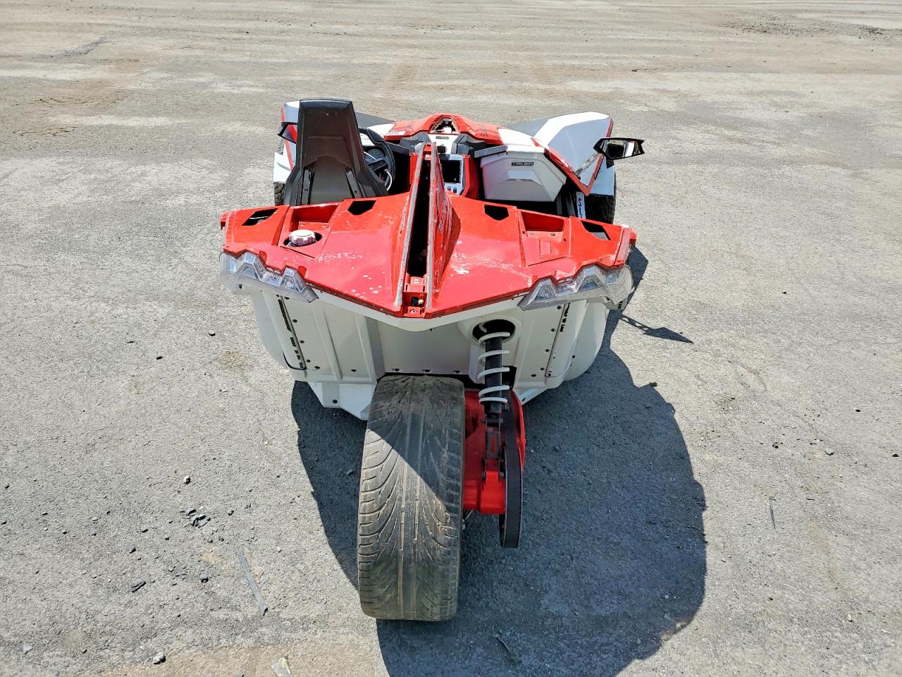 2016 POLARIS SLINGSHOT