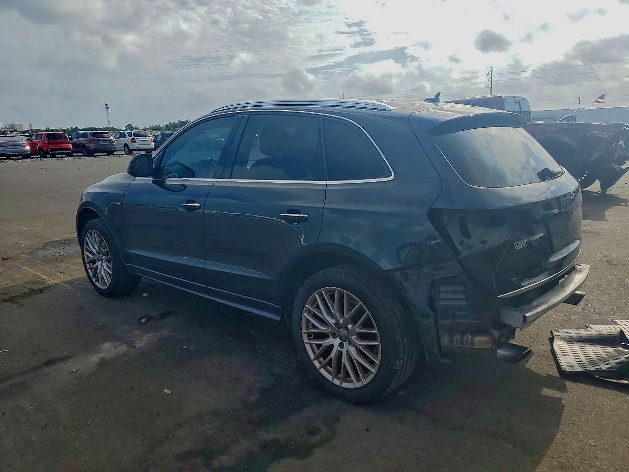 2017 AUDI Q5