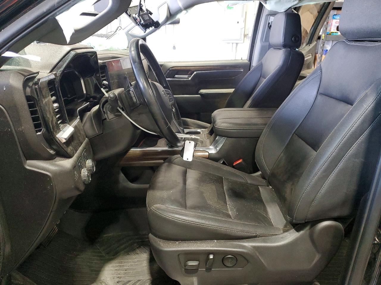 2023 CHEVROLET SILVERADO