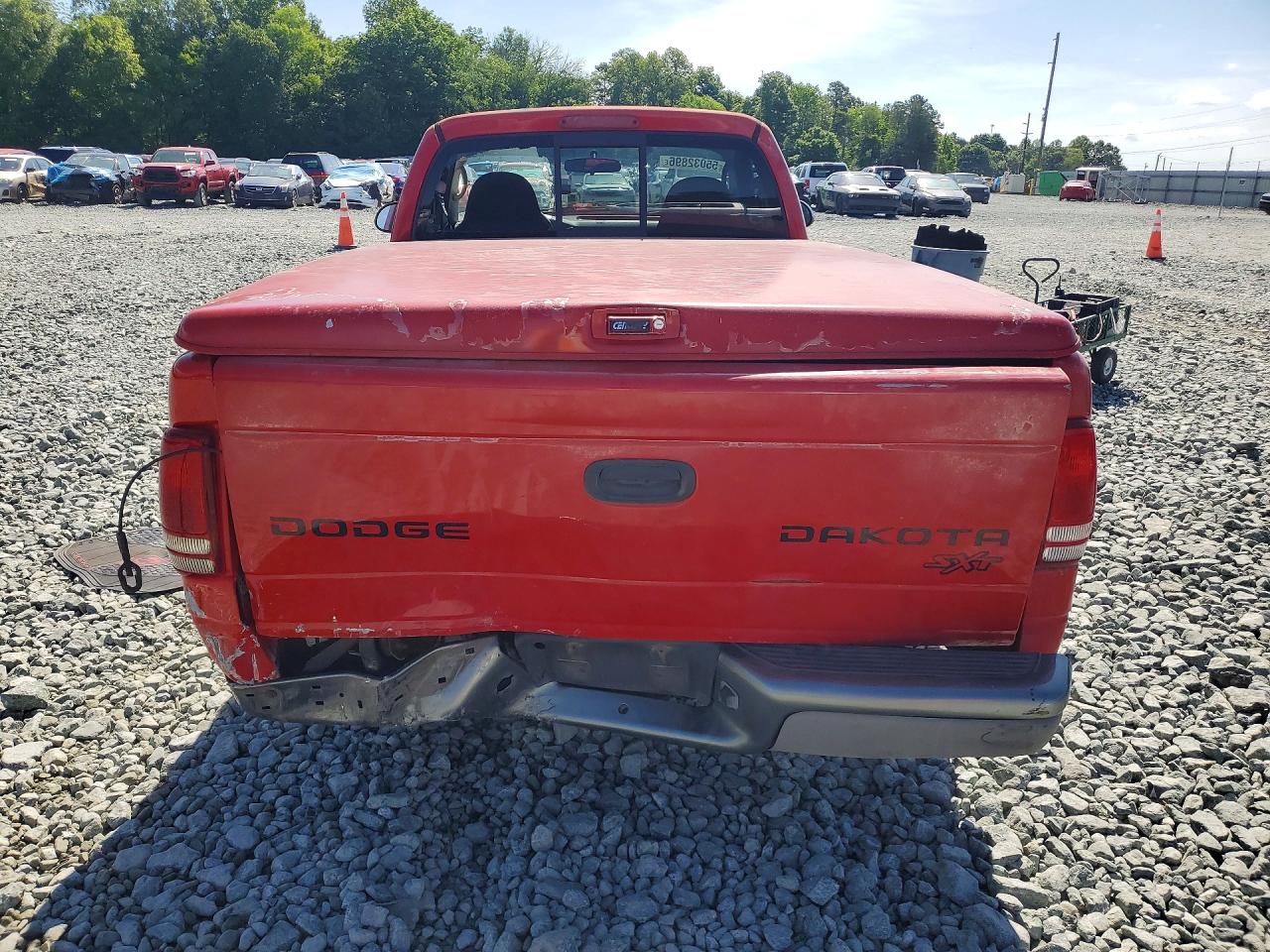 2004 DODGE DAKOTA