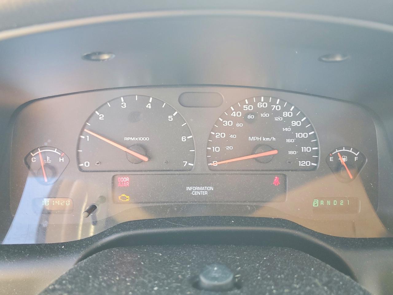 2004 DODGE DAKOTA