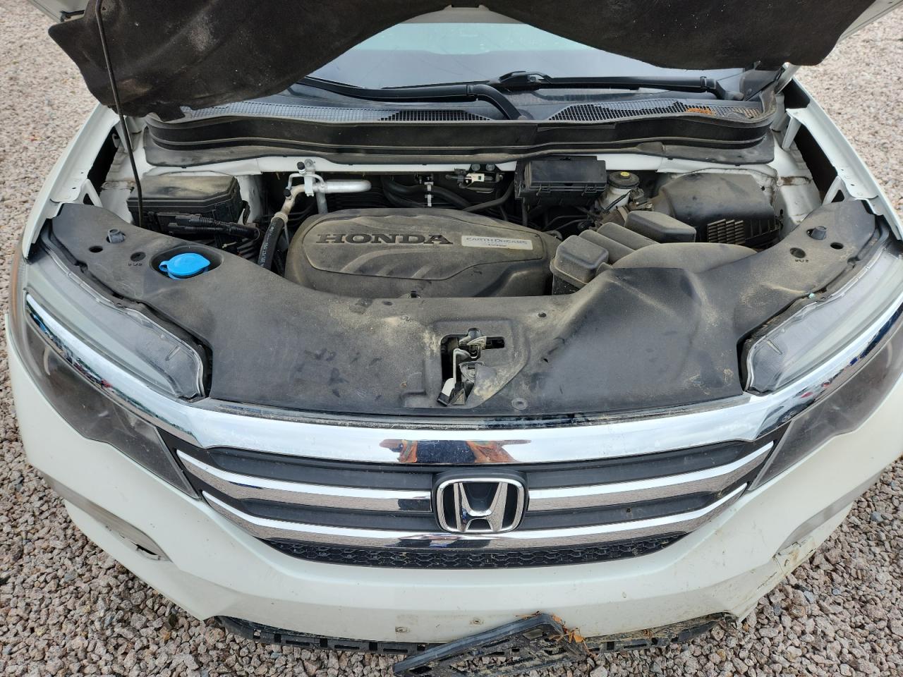 2016 HONDA PILOT