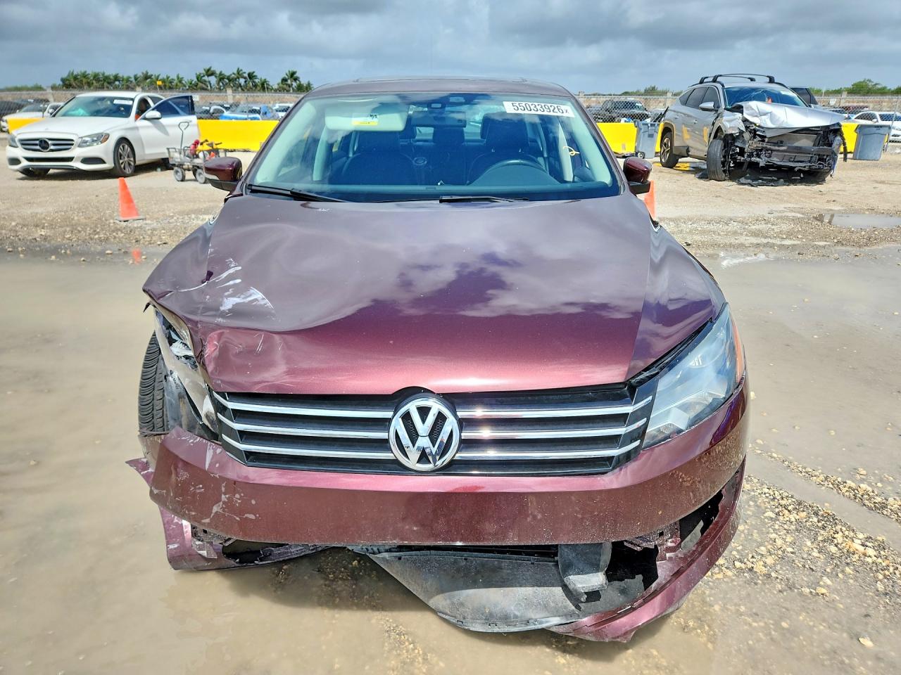 2013 VOLKSWAGEN PASSAT