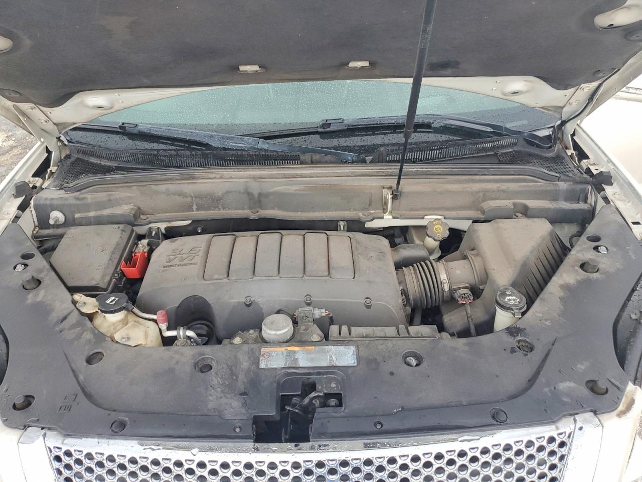 2011 GMC ACADIA DEN