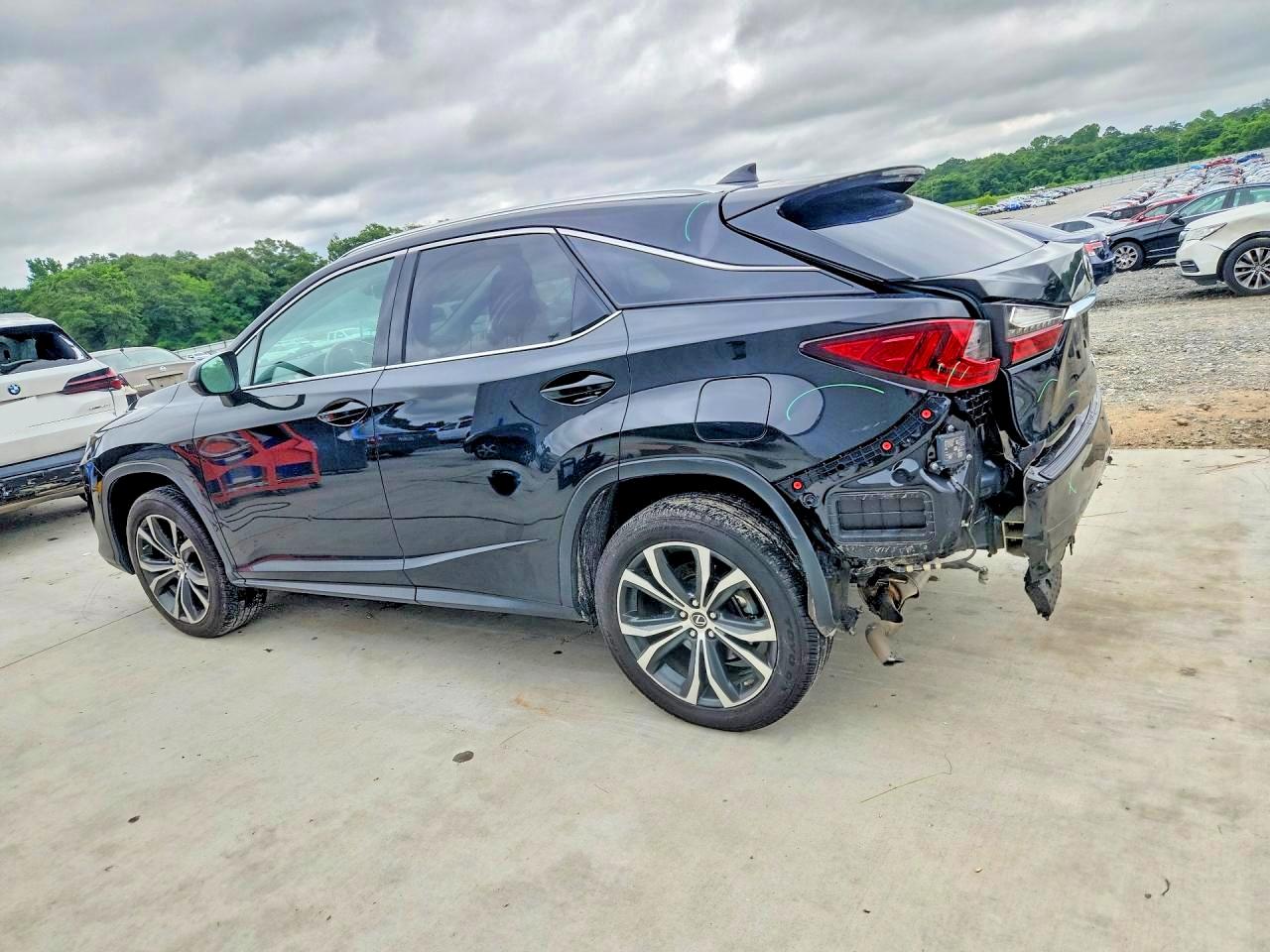 2022 LEXUS RX350
