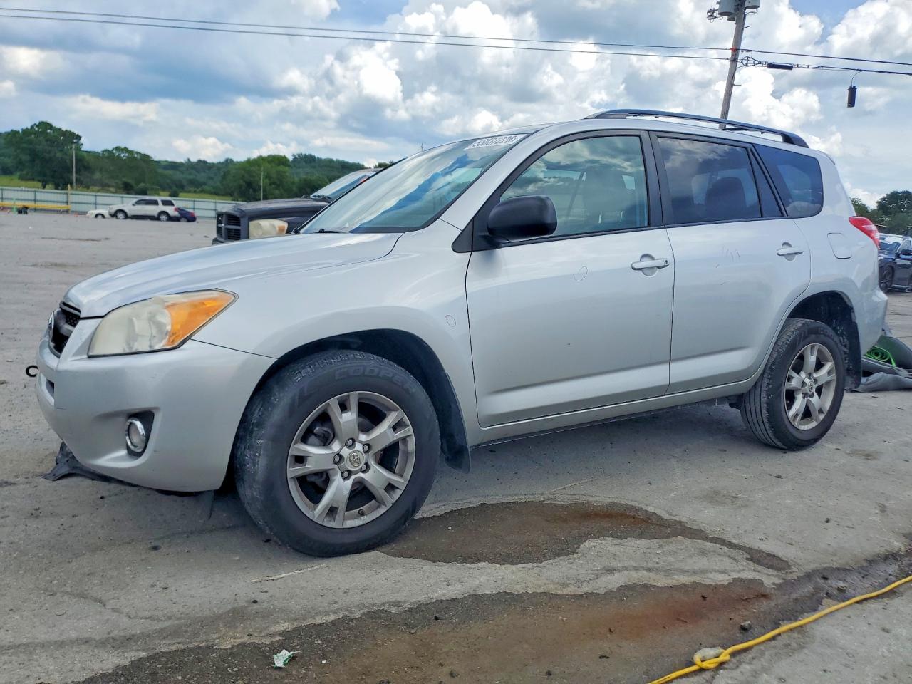 2011 TOYOTA RAV4