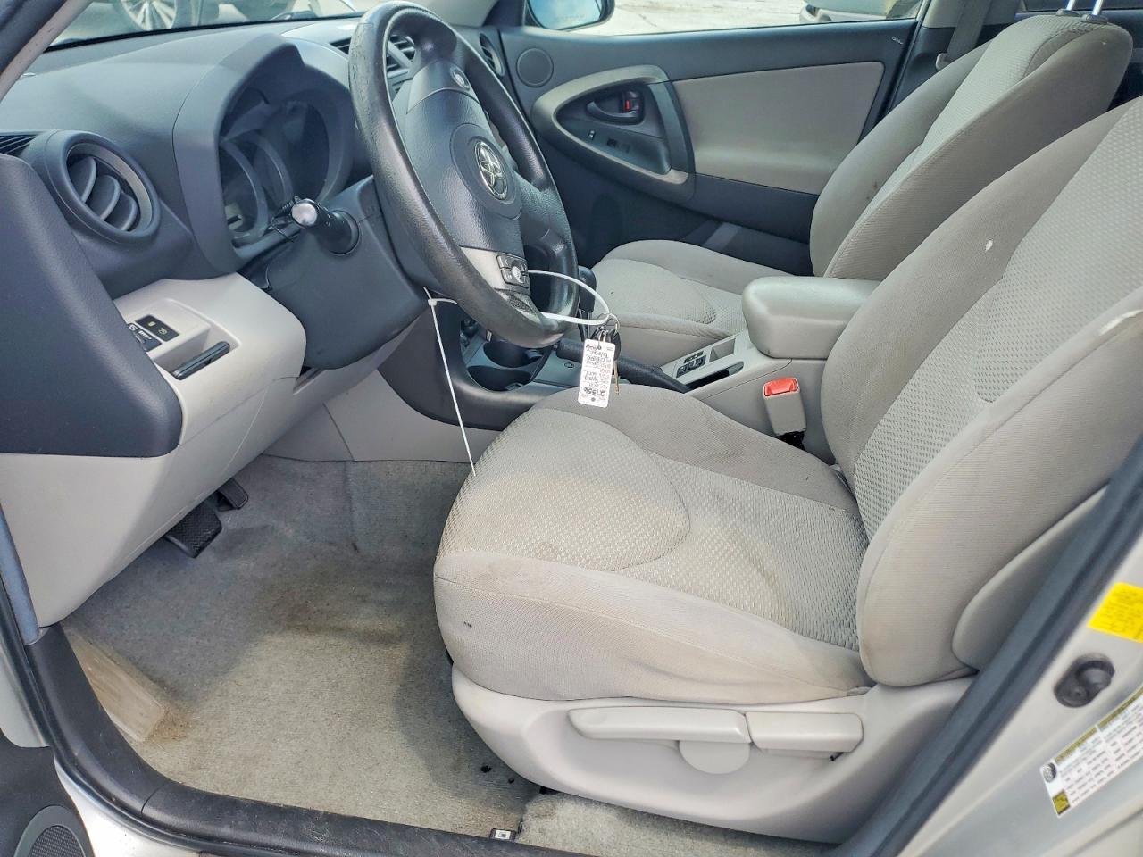 2011 TOYOTA RAV4