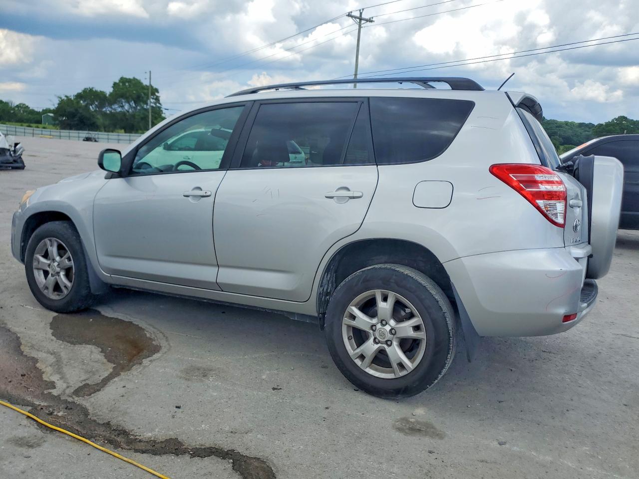 2011 TOYOTA RAV4
