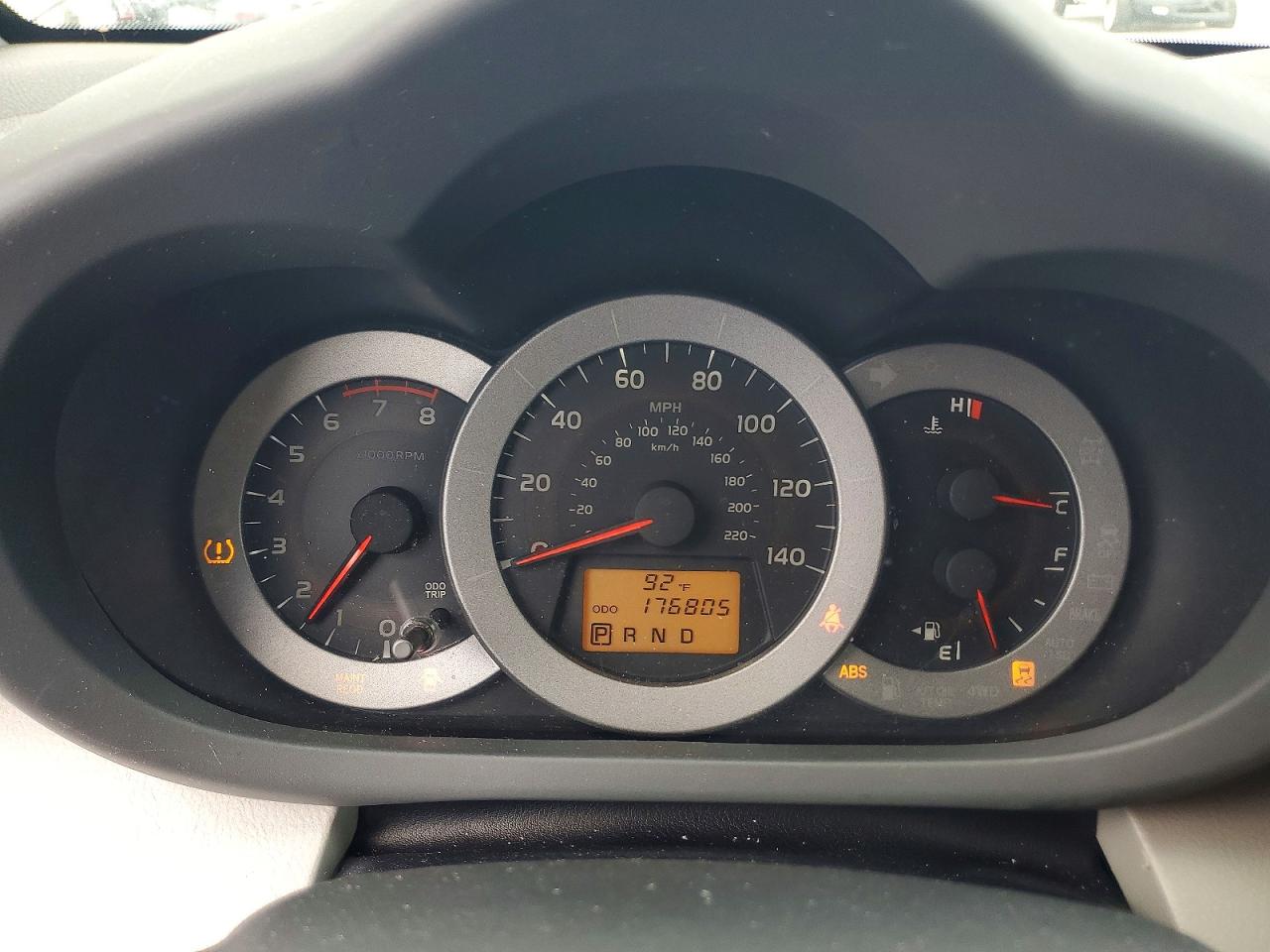 2011 TOYOTA RAV4