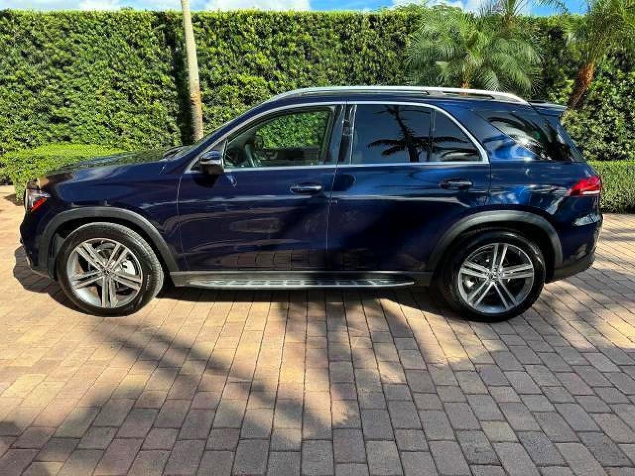 2022 MERCEDES-BENZ GLE-CLASS