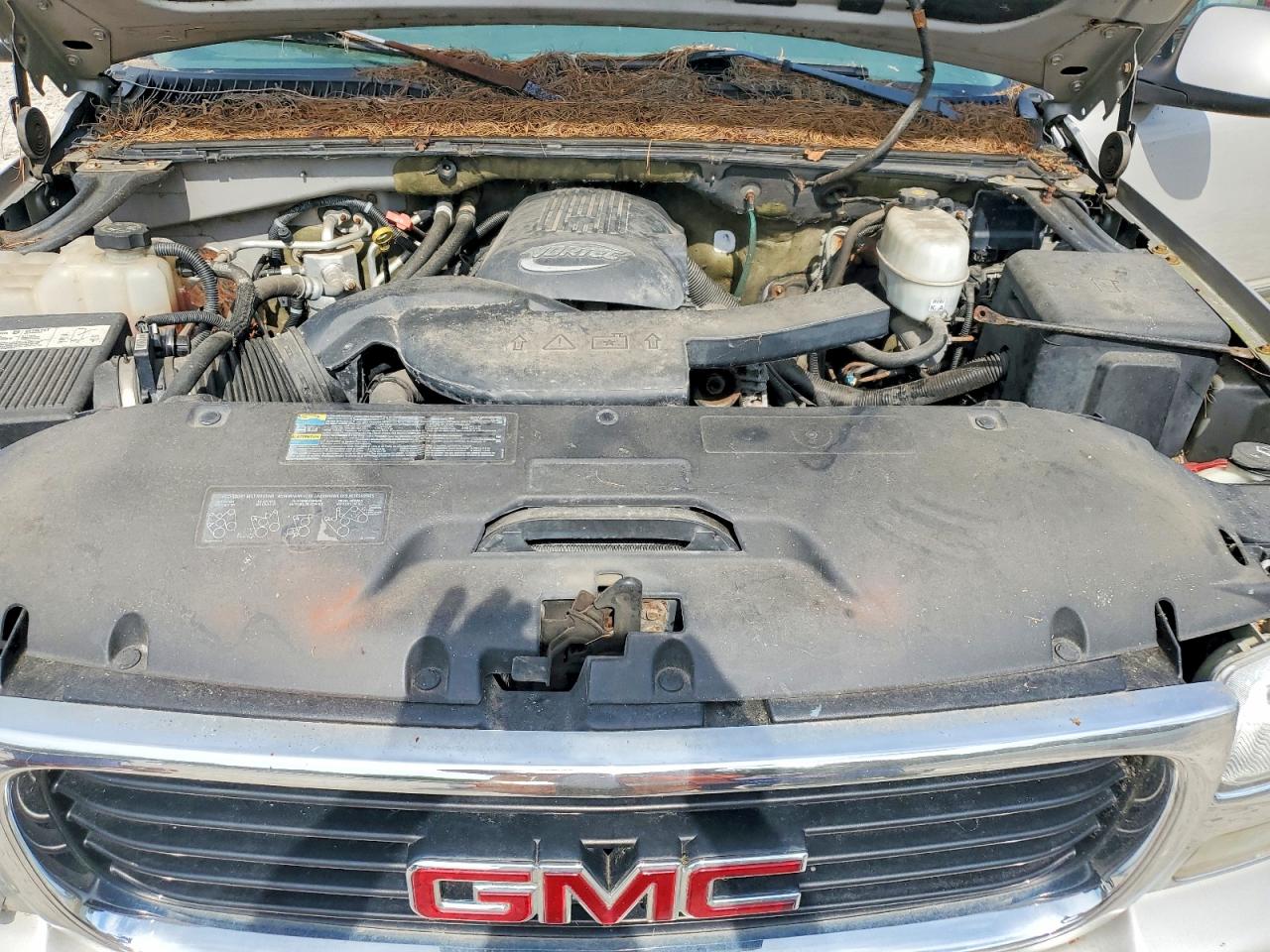 2005 GMC YUKON