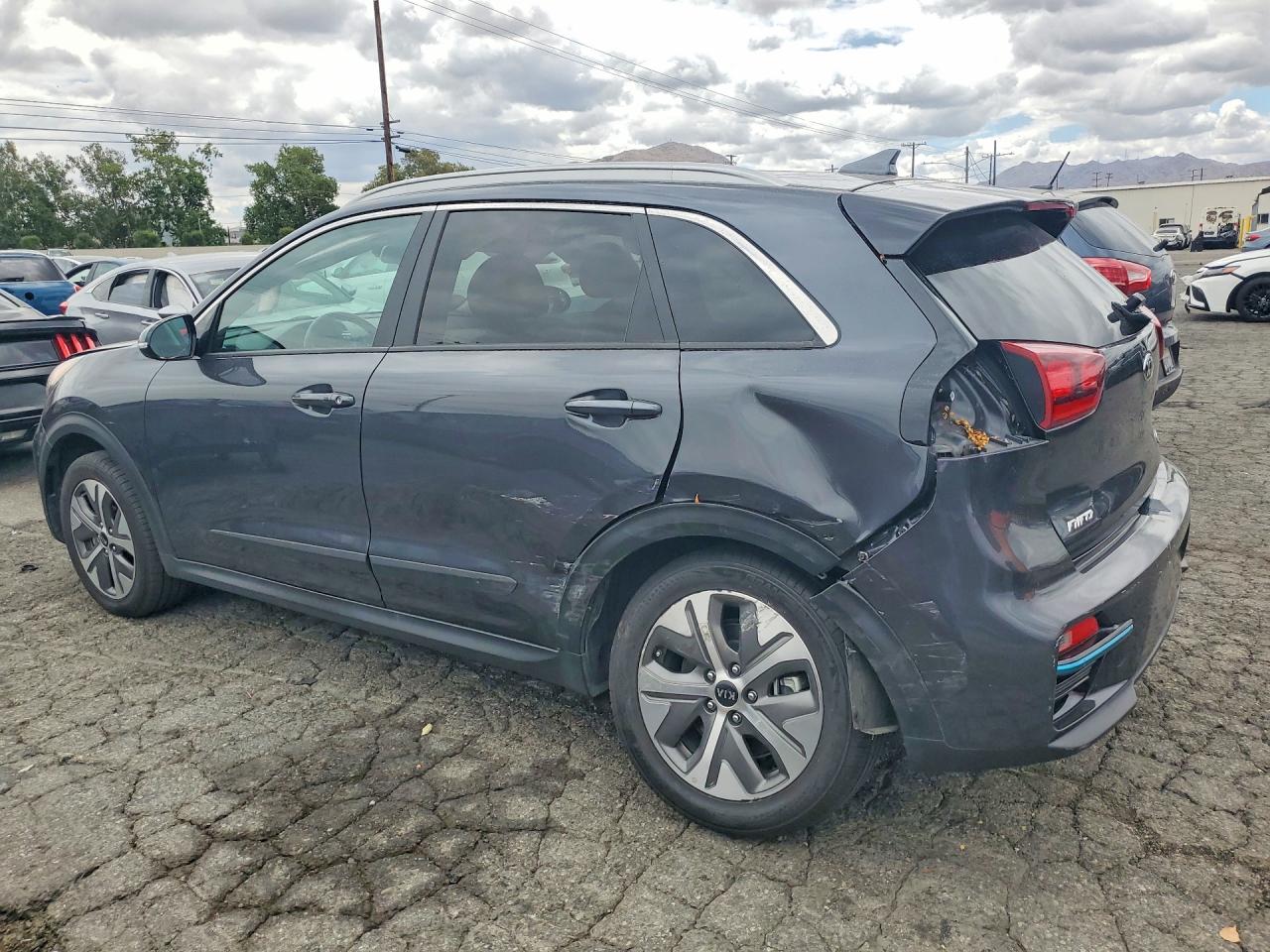 2019 KIA NIRO