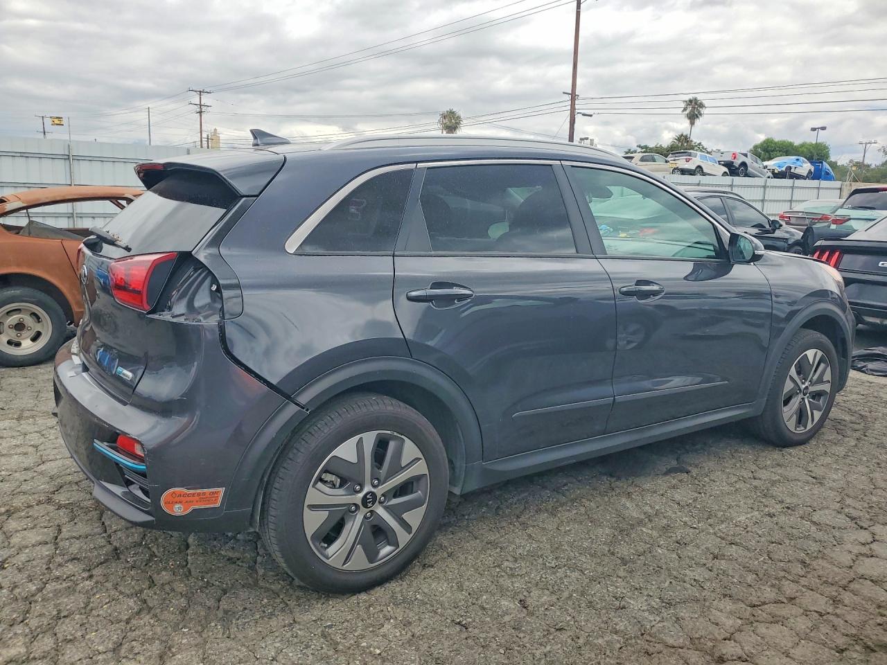 2019 KIA NIRO