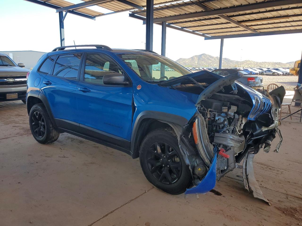 2018 JEEP CHEROKEE