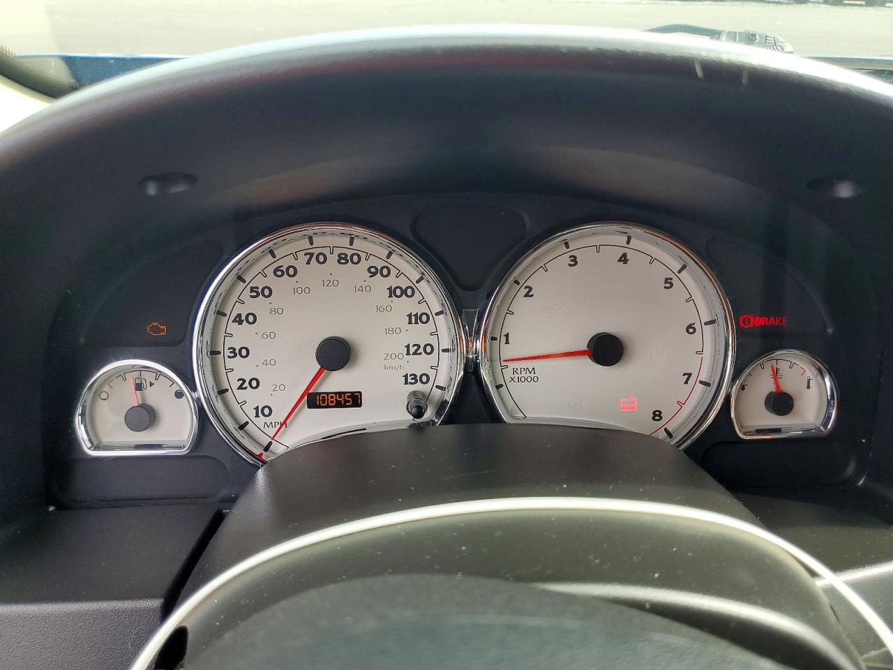 2004 SATURN VUE