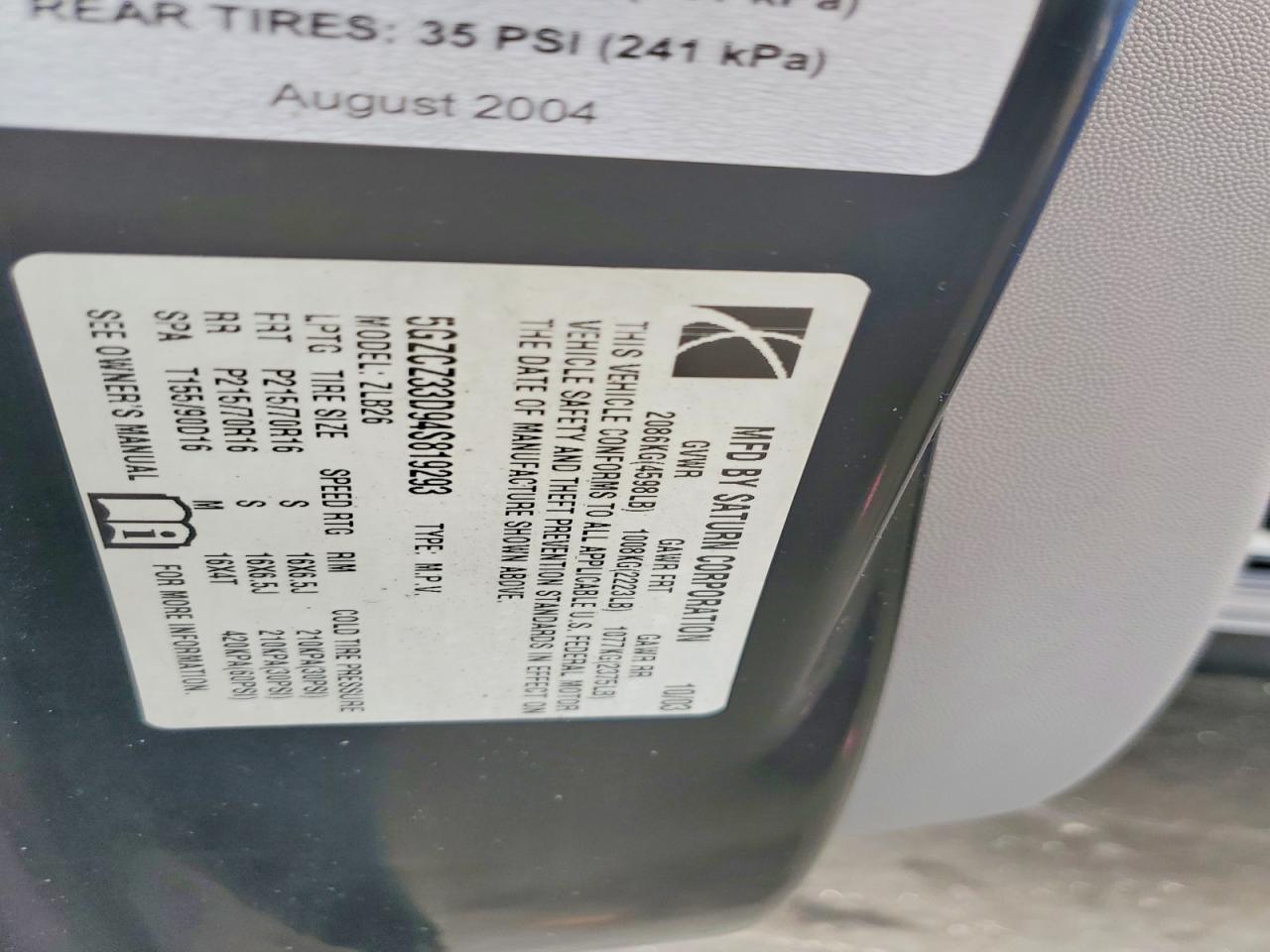 2004 SATURN VUE