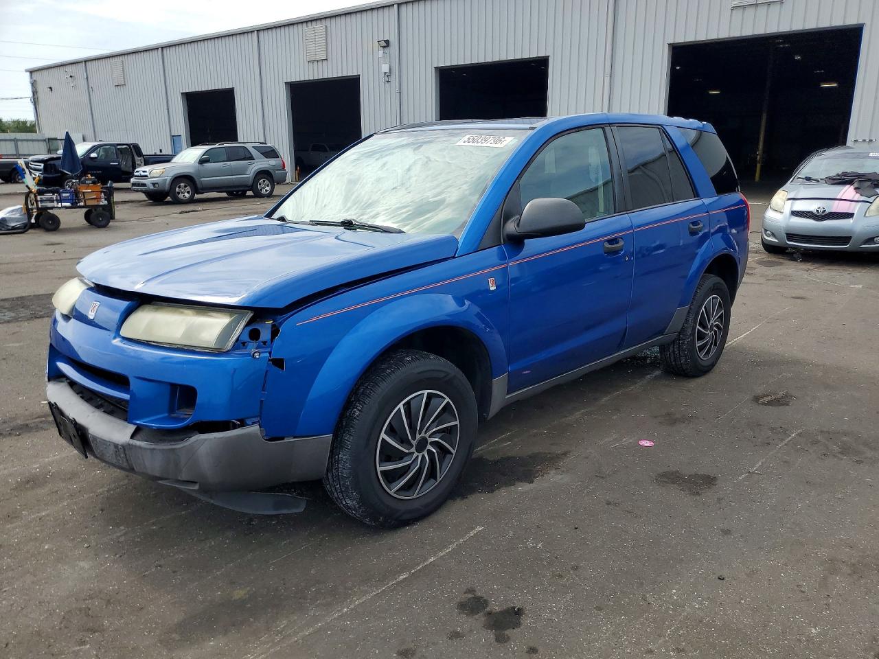 2004 SATURN VUE