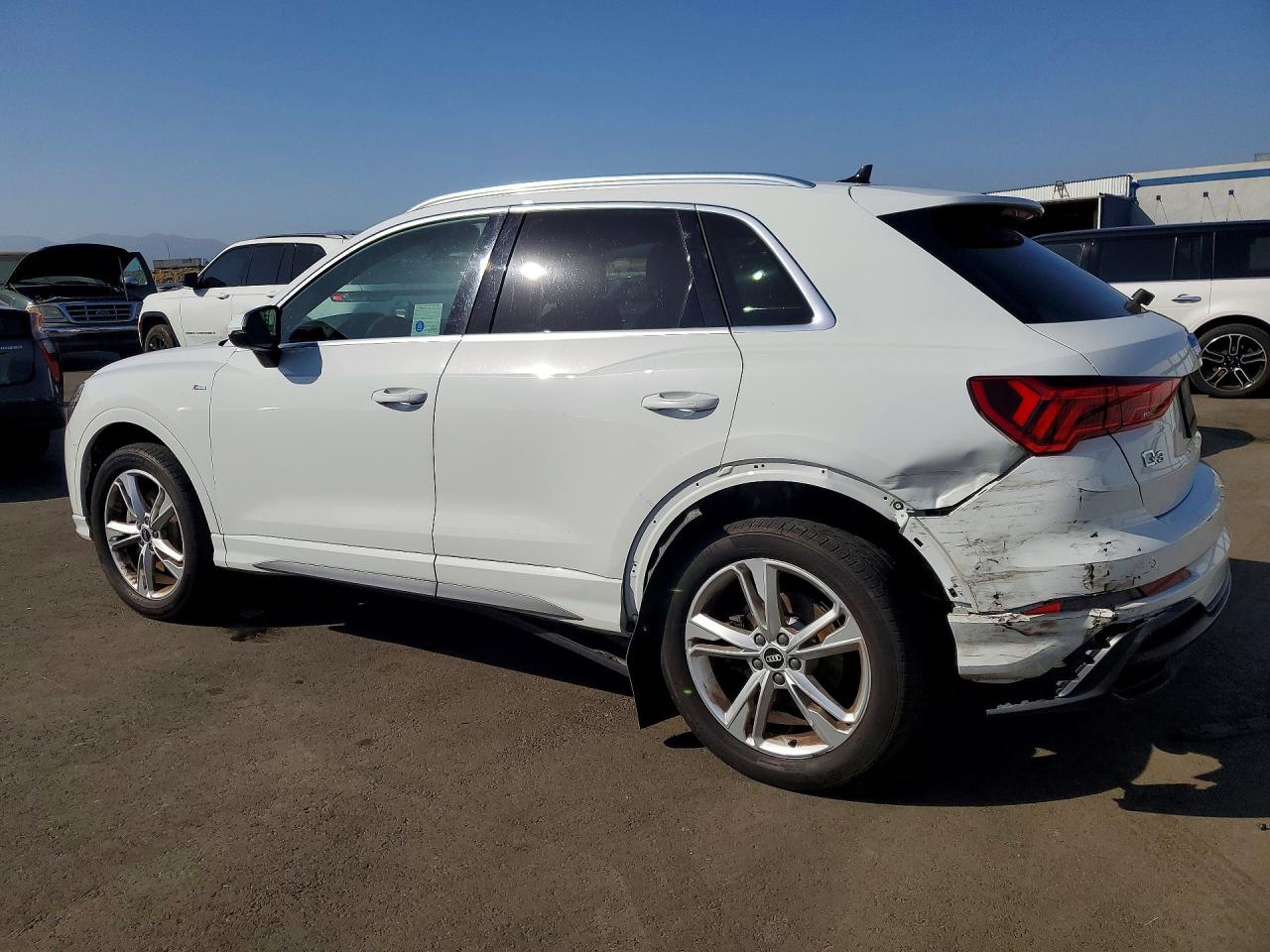 2022 AUDI Q3