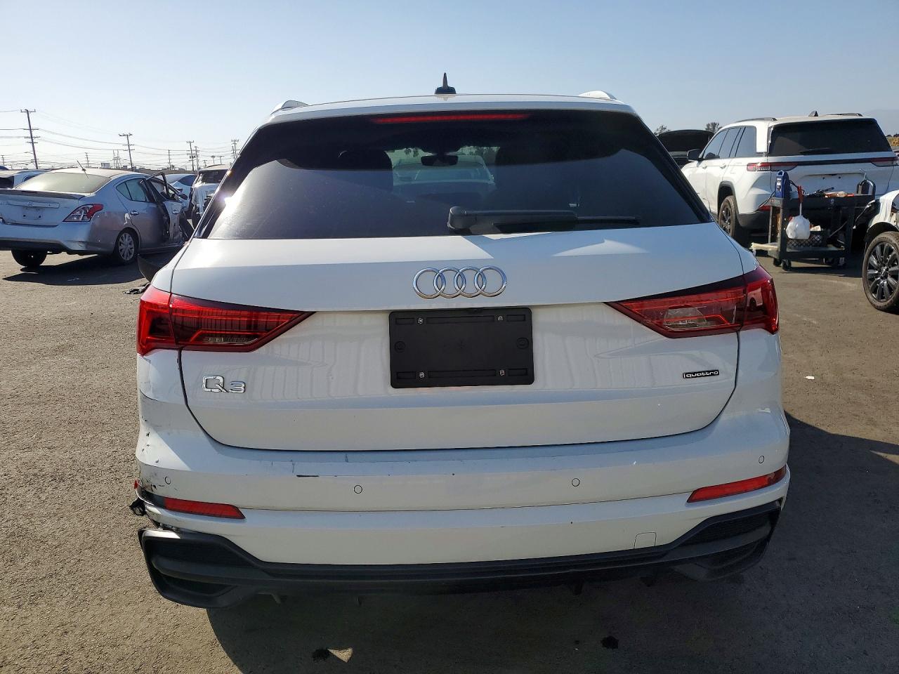 2022 AUDI Q3