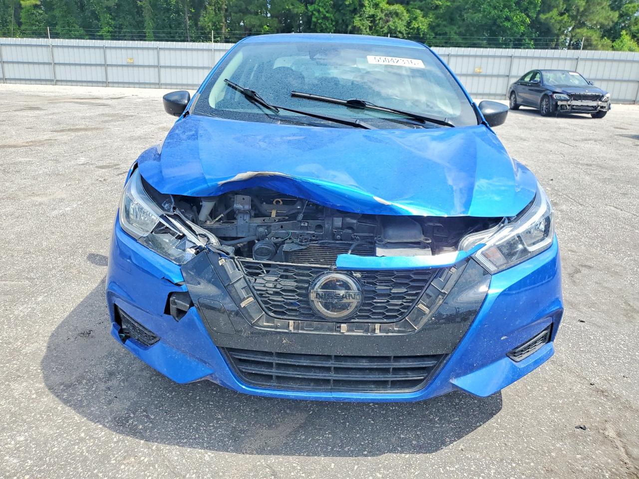 2021 NISSAN VERSA