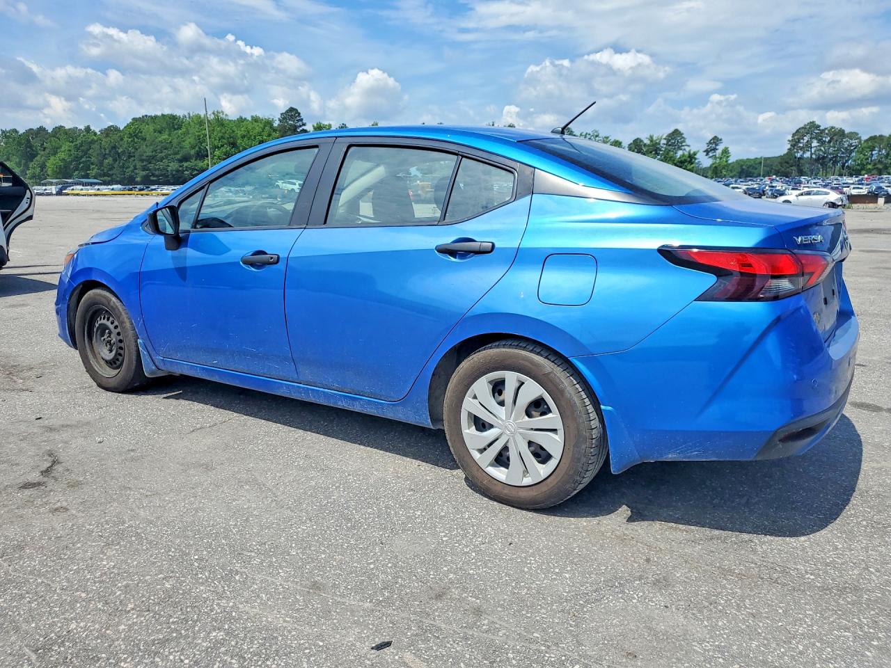 2021 NISSAN VERSA