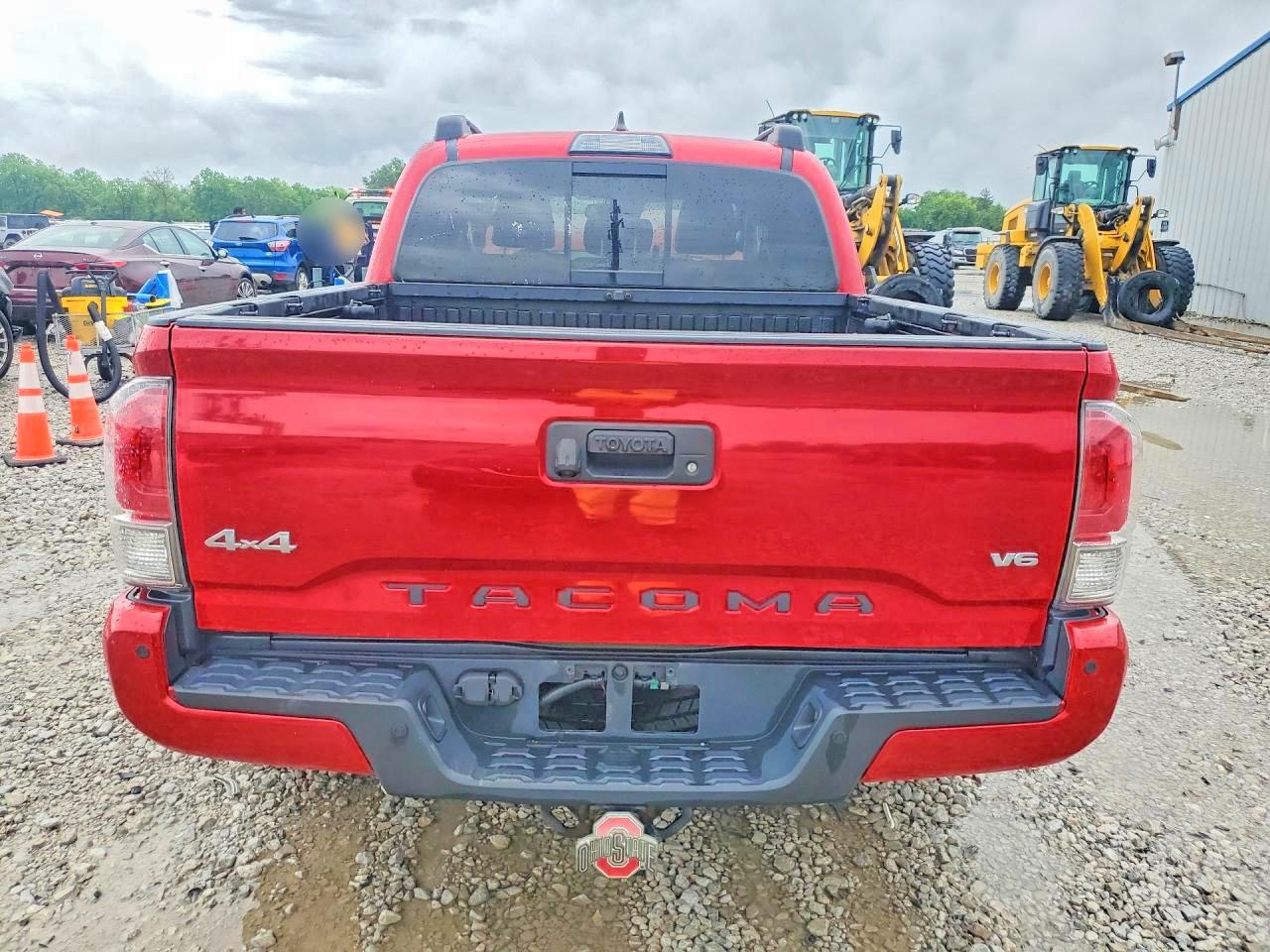 2018 TOYOTA TACOMA